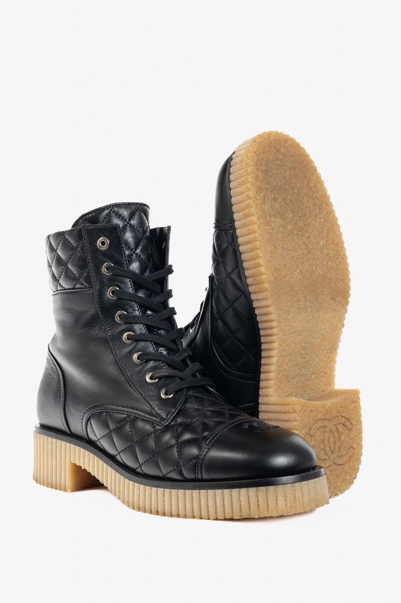 Chanel Chanel Black Quilted Leather Interlocking-CC Combat Boots Size US 10.5 / IT 40.5 - 4 Thumbnail