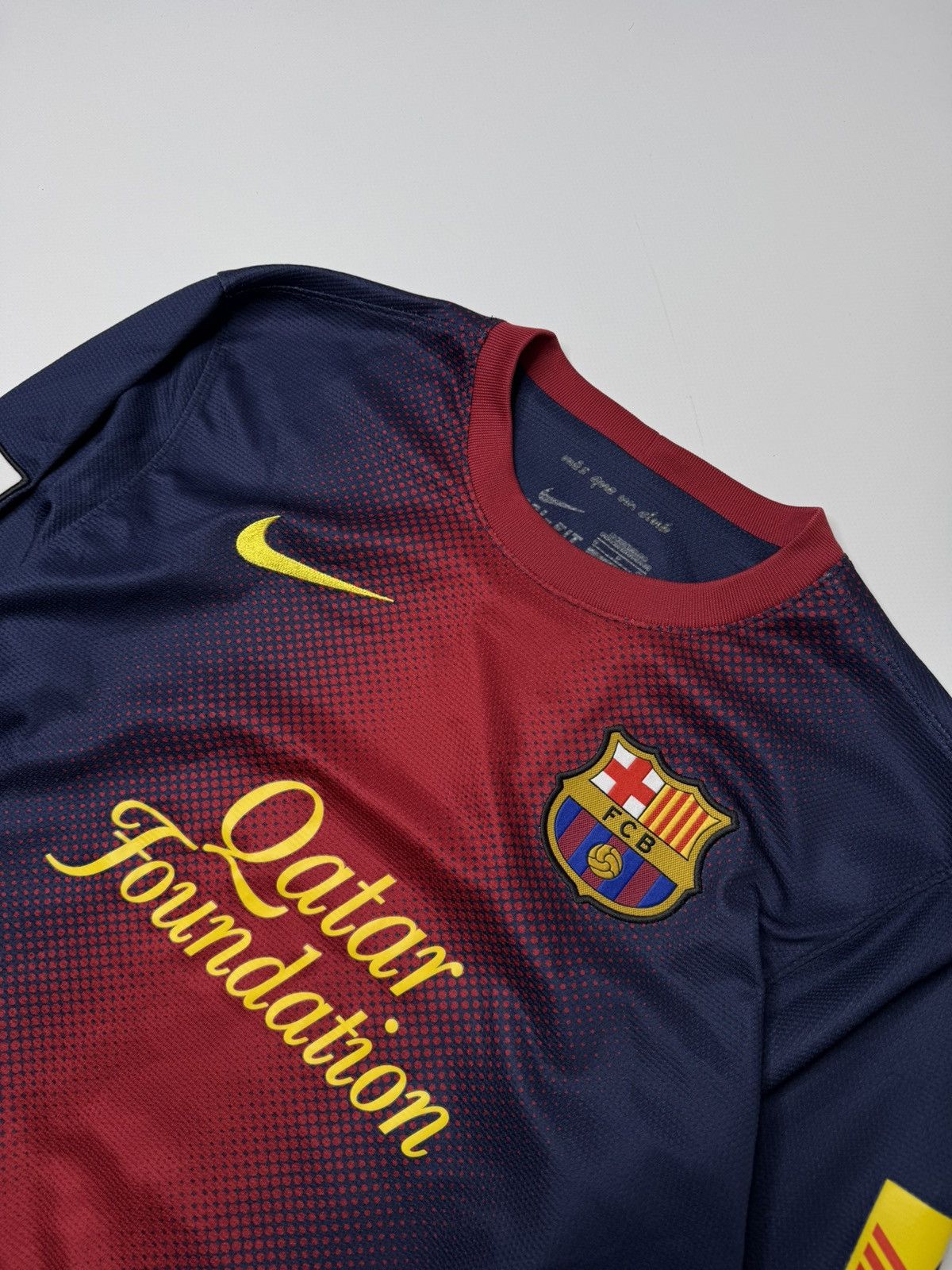 Nike Vintage Nike FC Barcelona longsleeve jersey swag blokecore Size US S / EU 44-46 / 1 - 2 Thumbnail