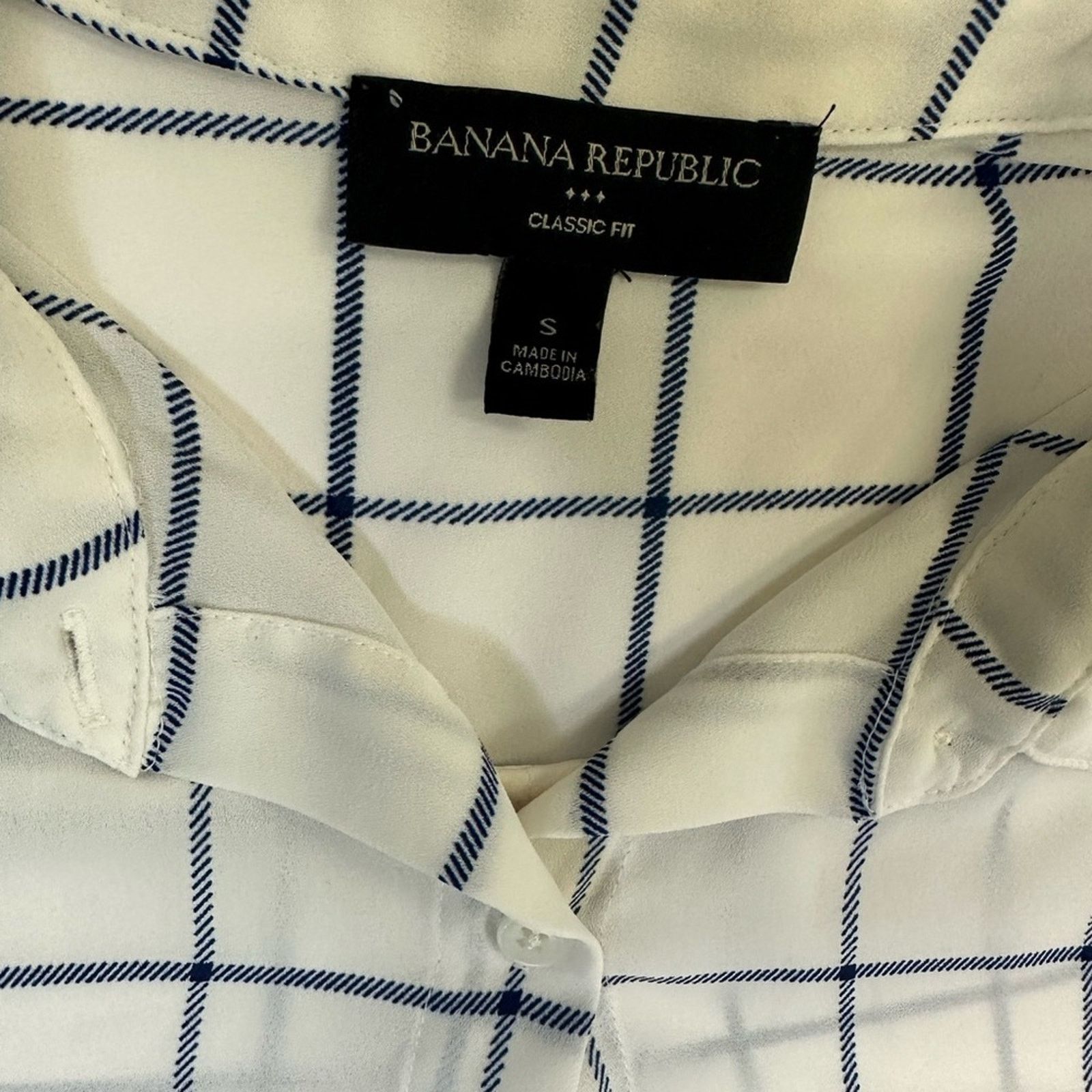 Banana Republic Banana Republic Sheer Plaid Button-Down Blouse Size S Size S / US 4 / IT 40 - 7 Thumbnail