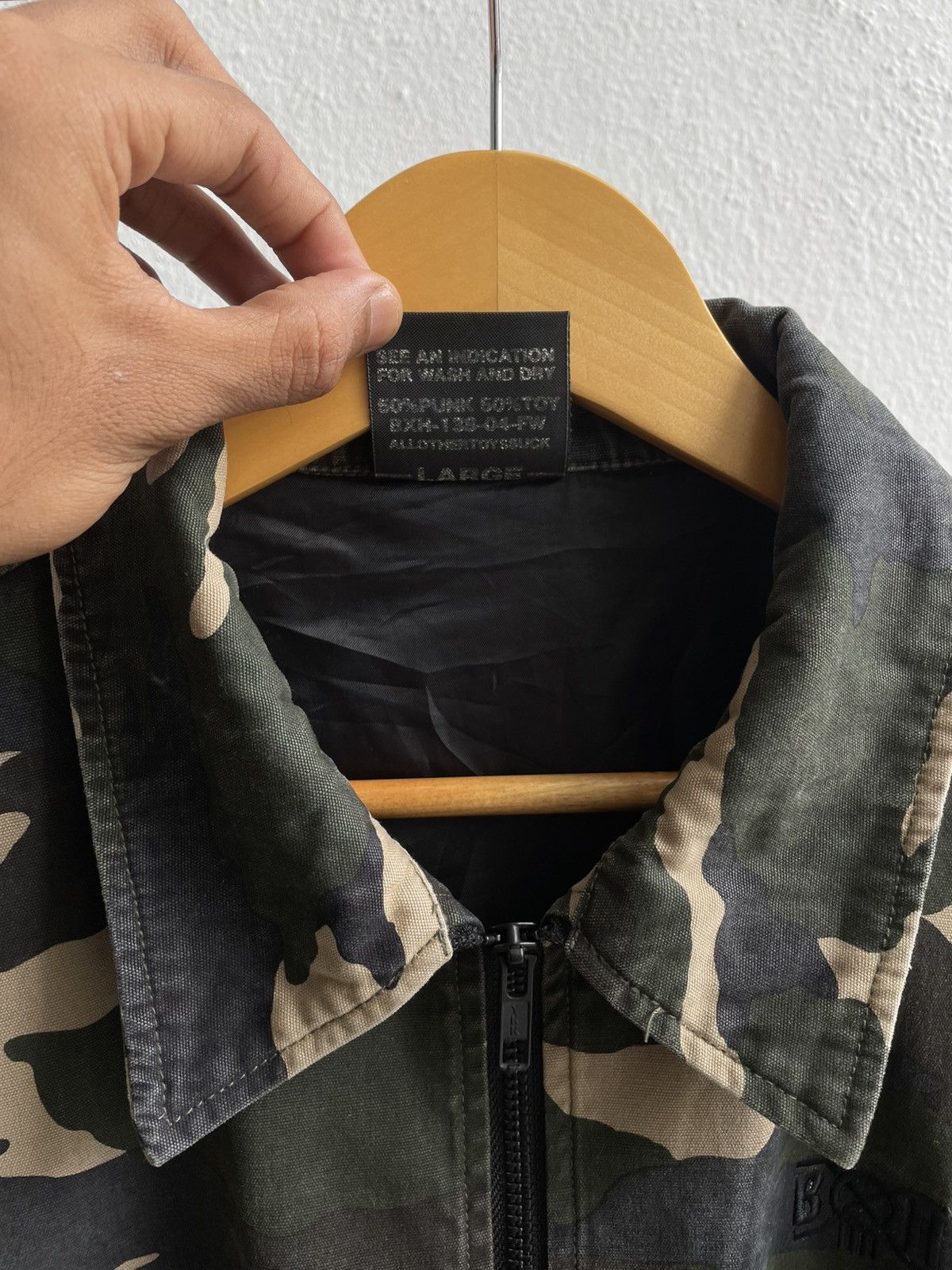 Bounty Hunter Vintage Bounty Hunter Camouflage Zipper Jacket Size US L / EU 52-54 / 3 - 12 Thumbnail