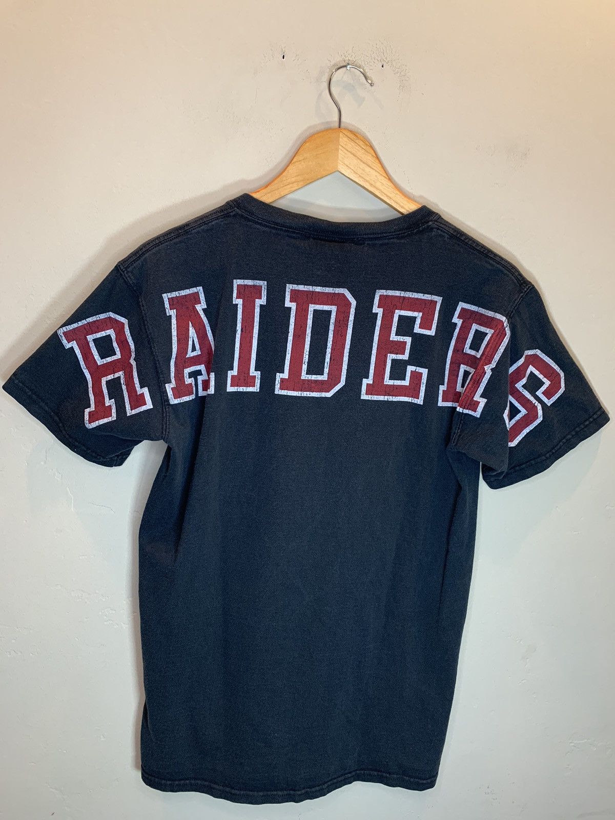 Jansport *RARE* Vintage 90’s Southern Oregon Raiders College T-Shirt Size US S / EU 44-46 / 1 - 2 Thumbnail