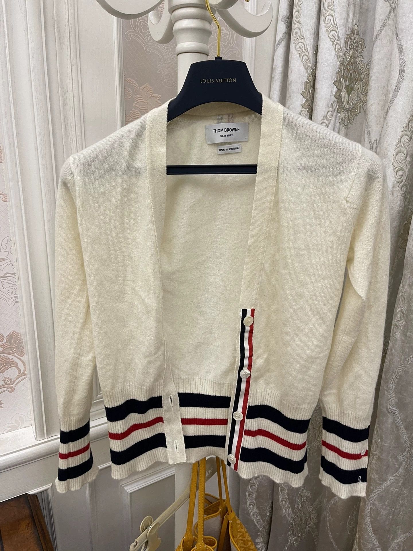 Thom Browne Thom Browne Cashmere Cardigan White 42 (XS/S) Size M / US 6-8 / IT 42-44 - 1 Thumbnail