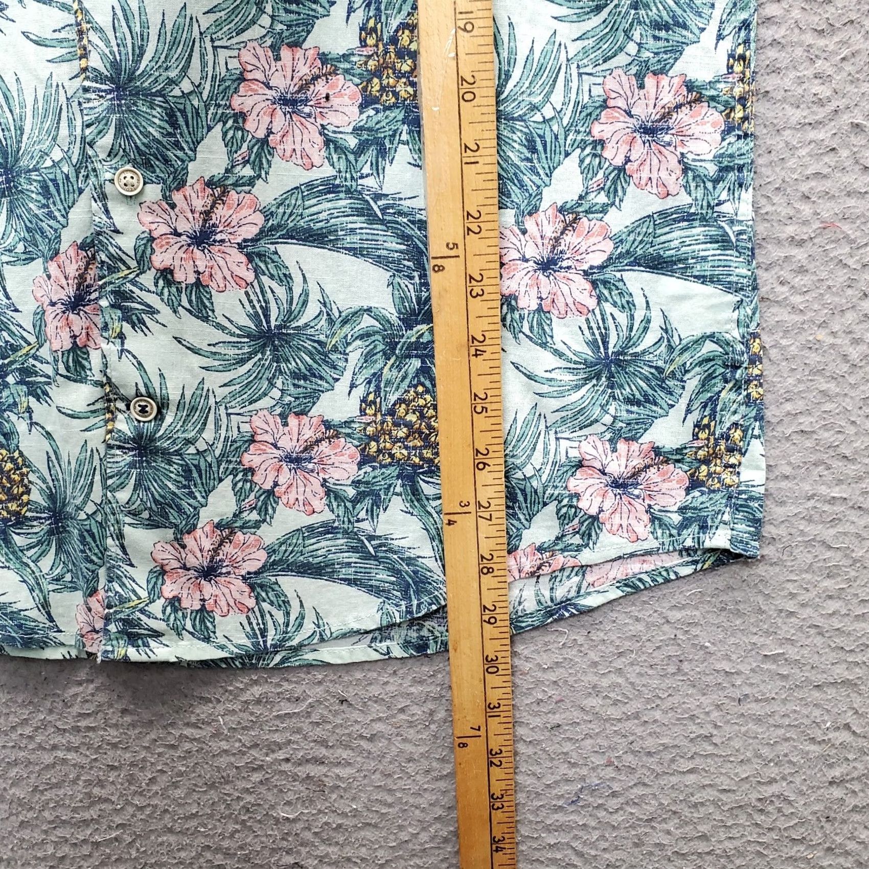 Izod IZOD Saltwater Shirt Mens M Floral Chambray Short Sleeve Button-Up Shirt Size US M / EU 48-50 / 2 - 4 Thumbnail
