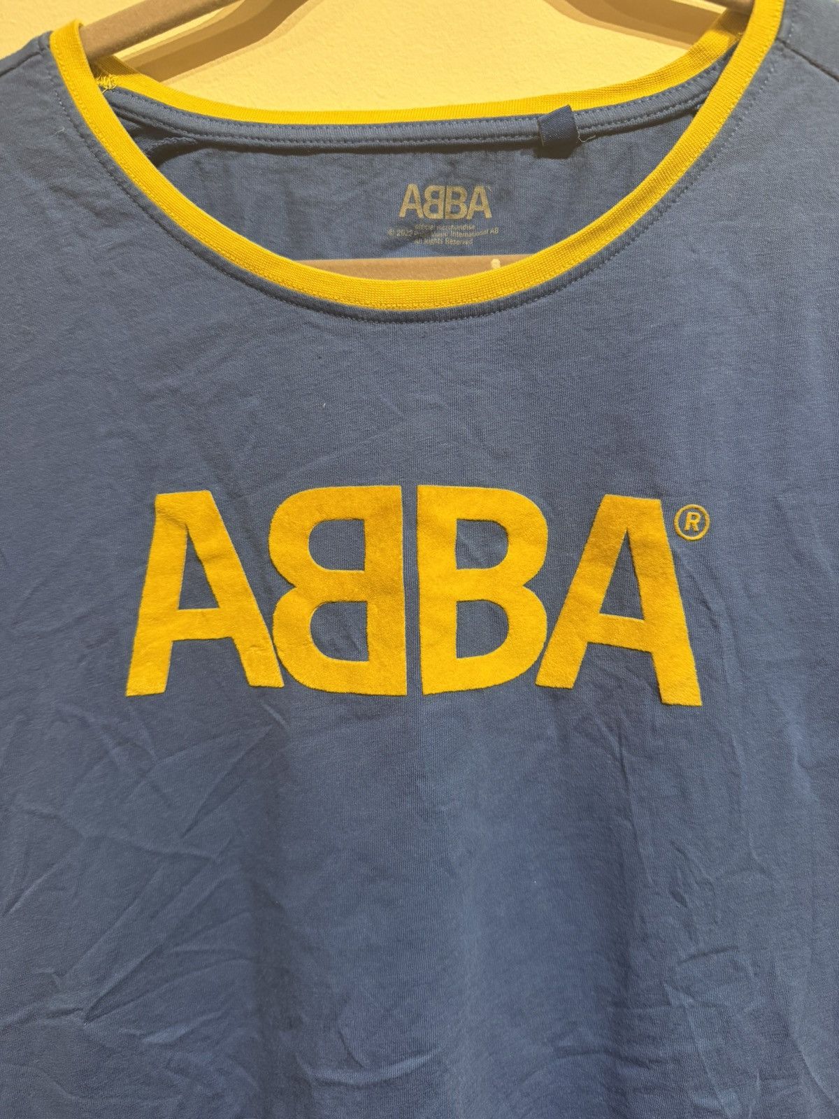 Vintage ABBA blue and yellow t-shirt original merch Size M / US 6-8 / IT 42-44 - 2 Thumbnail