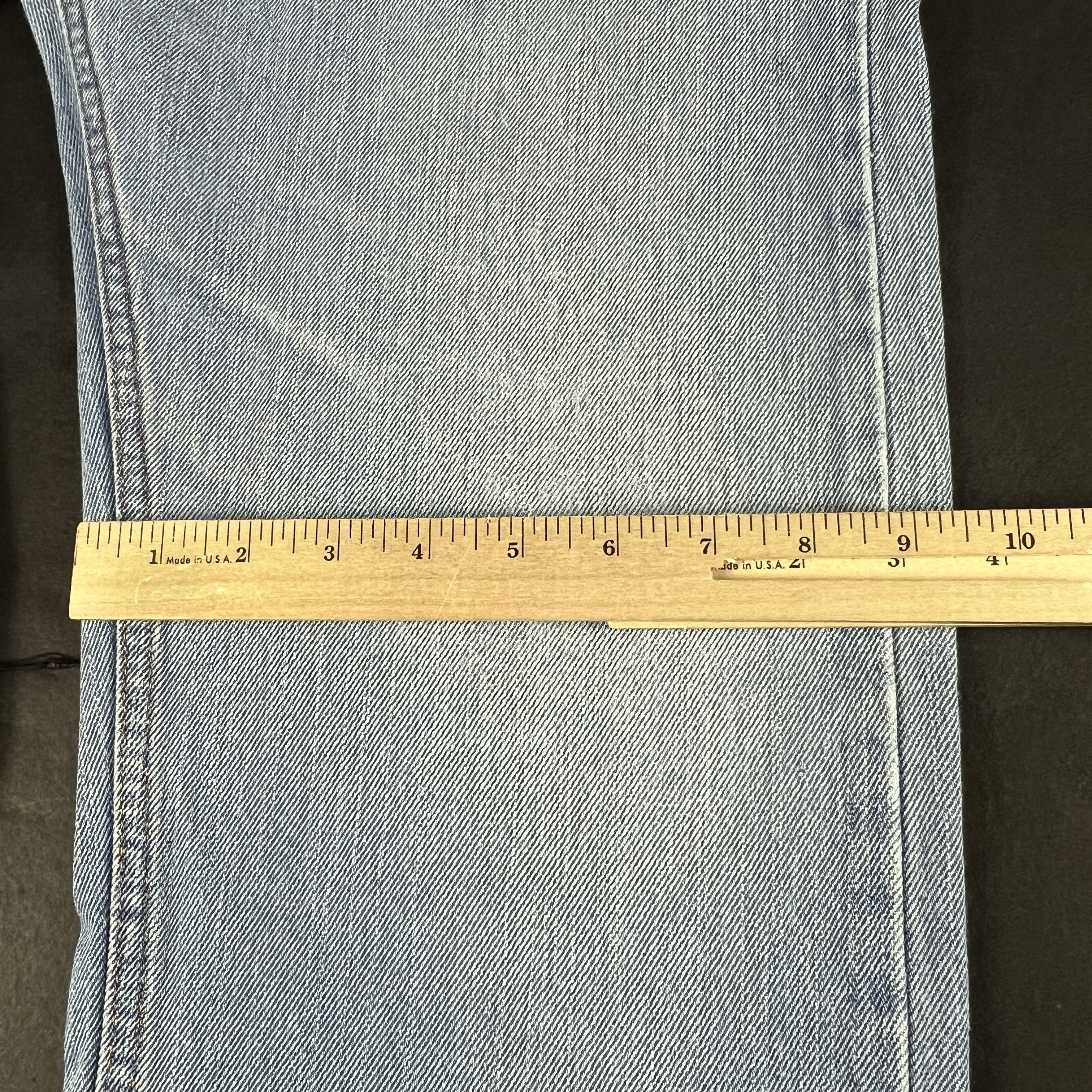 Levi's Levi's Jeans 505 Straight Leg Light Blue Distressed Denim Size US 35 - 19 Thumbnail