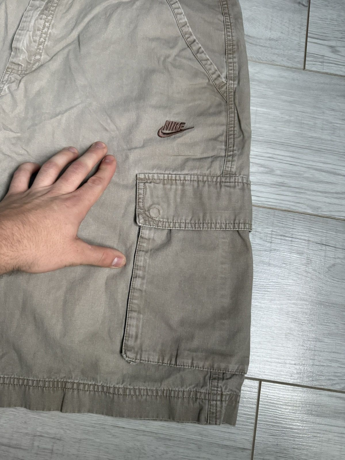 Nike × Vintage Vintage Nike cargo shorts Size US 32 / EU 48 - 2 Thumbnail