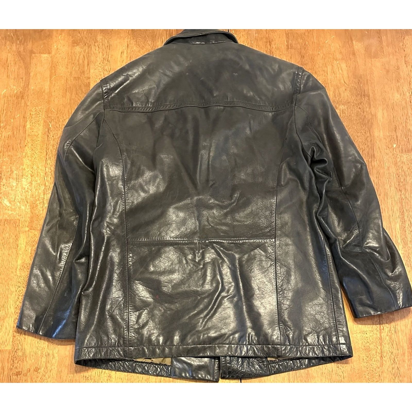 J.Crew VINTAGE J. Crew Leather Jacket Large Black Button Up Missing Bottom Button Size US 33 - 2 Thumbnail