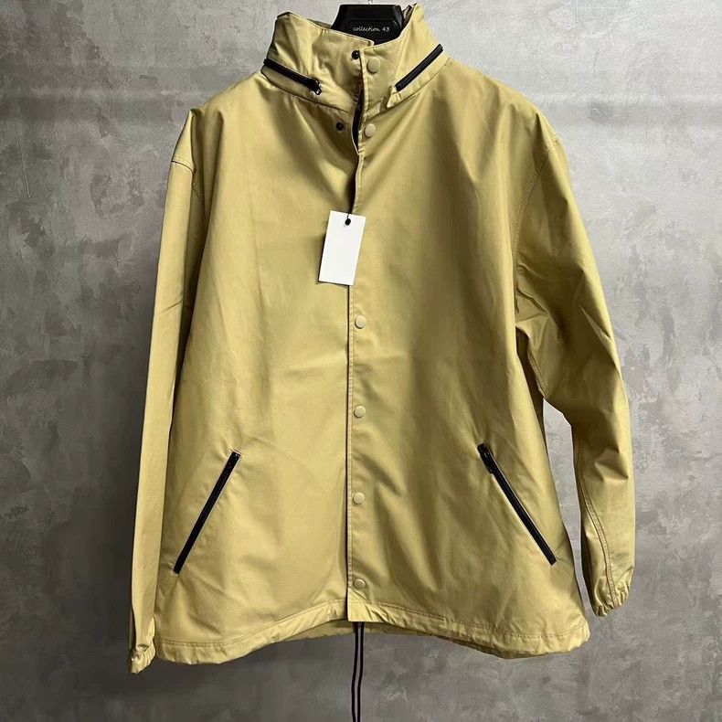Balenciaga Balenciaga size 36 White Label Beige Hooded Logo Lettering Size S / US 4 / IT 40 - 1 Thumbnail