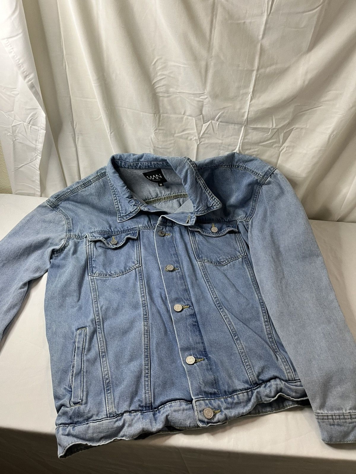 Boohoo BooHooMan Buttoned Up Denim Jacket Size US M / EU 48-50 / 2 - 3 Thumbnail