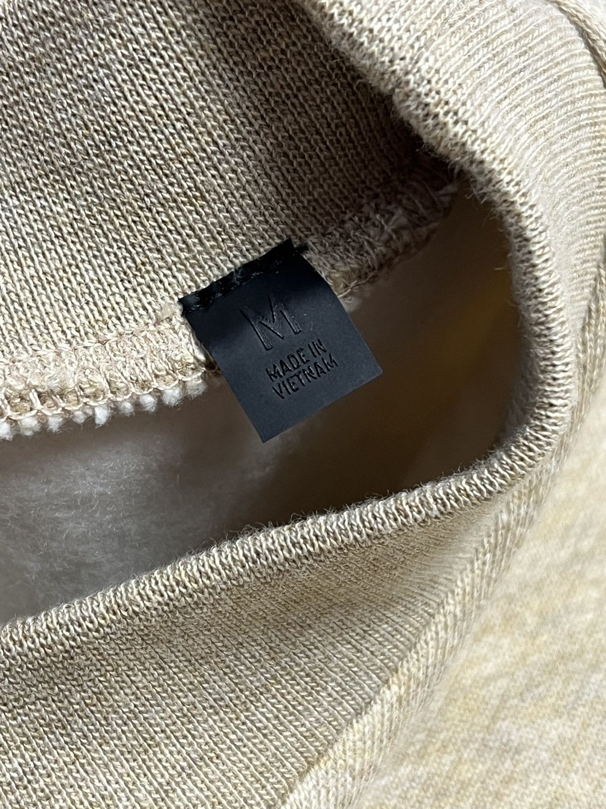 Fear of God Fear Of God Essentials Classic Fit Fleece Crewneck Size US M / EU 48-50 / 2 - 13 Thumbnail
