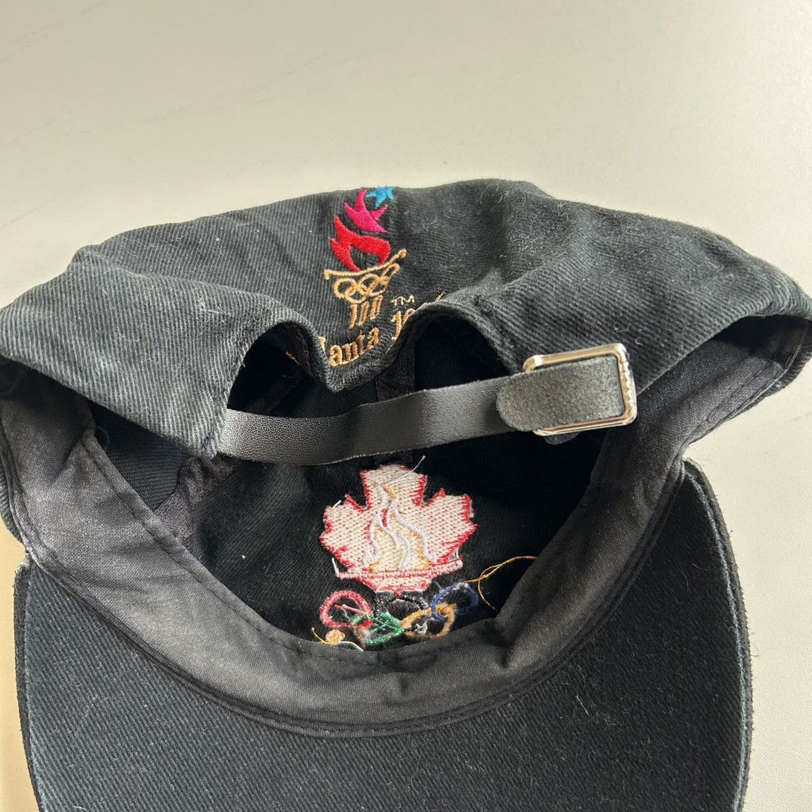 Vintage Vintage 1996 Atlanta Olympic Games Team Canada Strapback Hat Size ONE SIZE - 4 Thumbnail