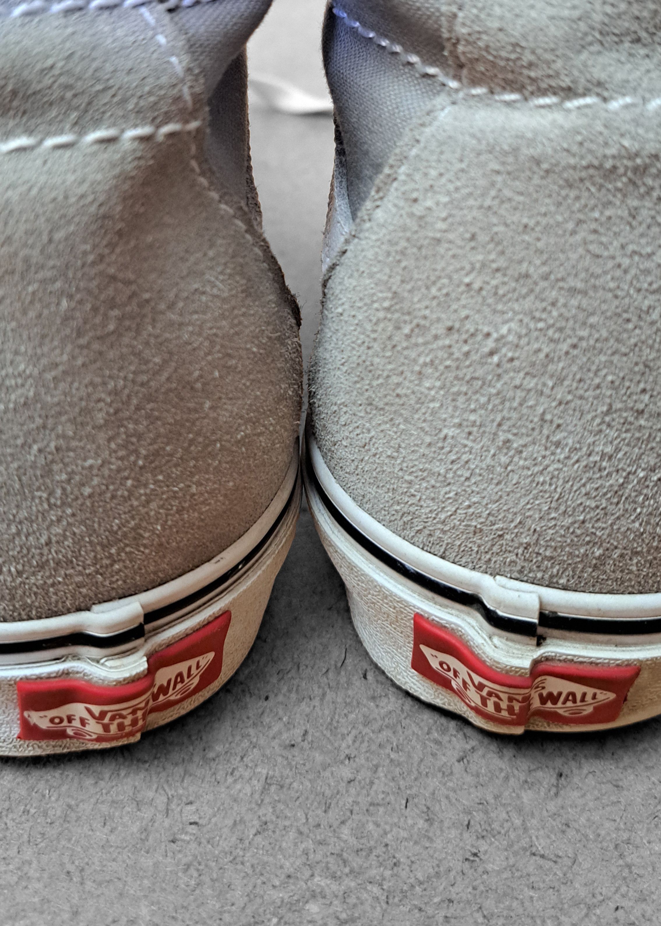 Vans Vans Off The Wall Sk8-Hi Size US 10 / EU 43 - 9 Thumbnail