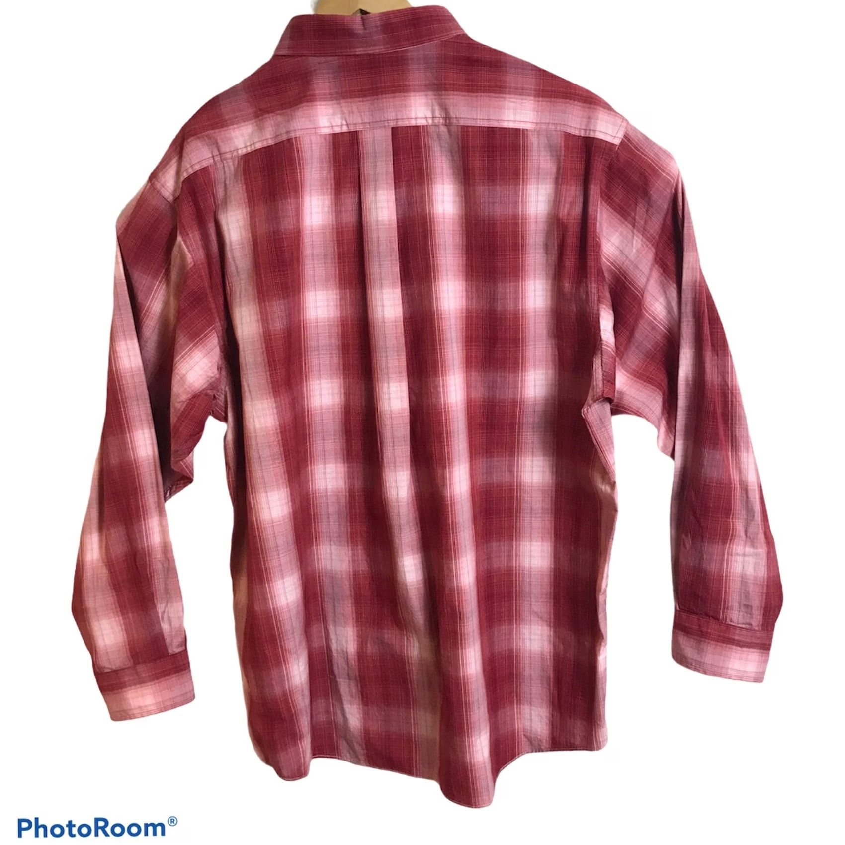 Roundtree & Yorke Roundtree & Yorke Casuals Shirt Mens Sz XL Red Ombré Plaid Button Front NEW Size US XL / EU 56 / 4 - 5 Thumbnail