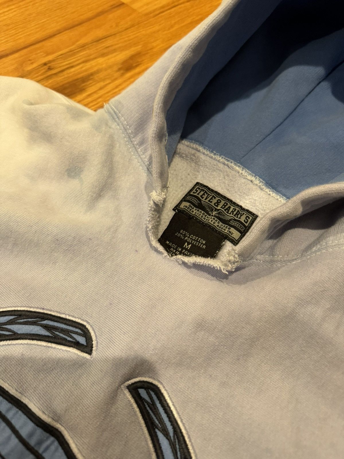 Cadillac × Steve And Barrys × Vintage vintage Cadillac escalade hoodie sweatshirt y2k light blue Size US M / EU 48-50 / 2 - 3 Thumbnail