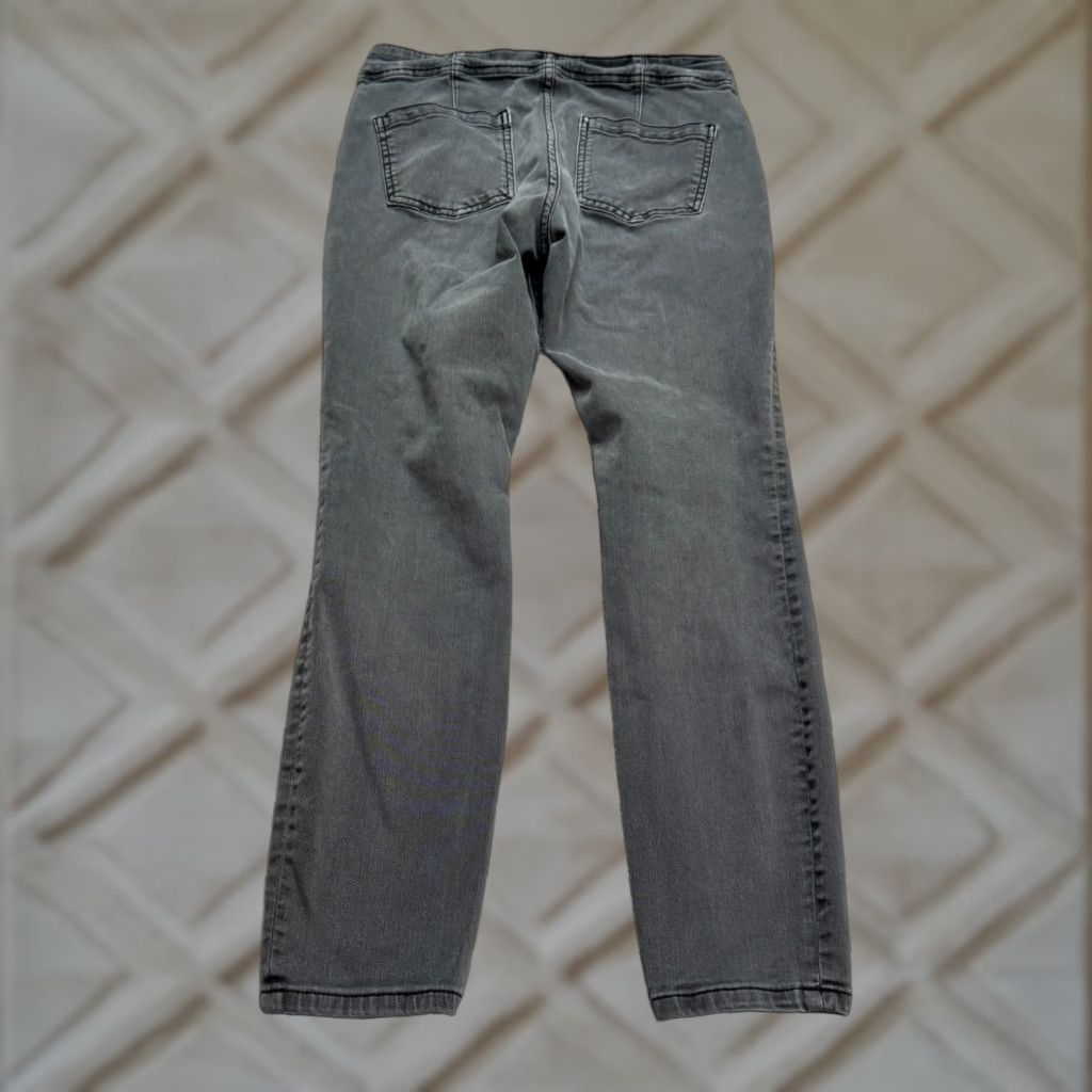 Vintage Anthropologie Pilcro High Rise Skinny Button Fly Denim Jeans Womens 28 Gray Crop Size 28" / US 6 / IT 42 - 1 Thumbnail