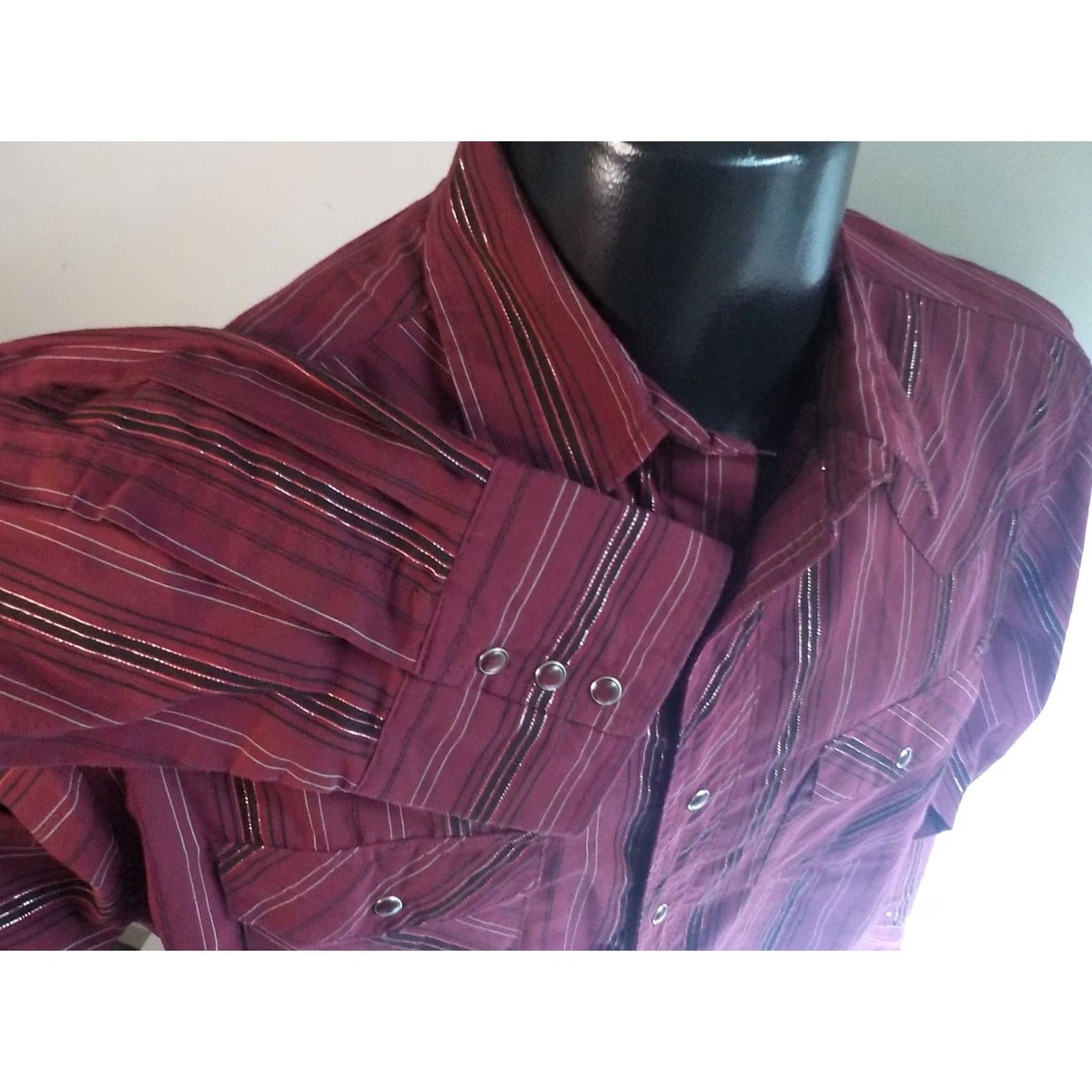 Wrangler WRANGLER Western Fashion Snap Shirts Striped Burgundy/Black/Silver Metallic Cotton Blend Size L Mens Size US L / EU 52-54 / 3 - 4 Thumbnail