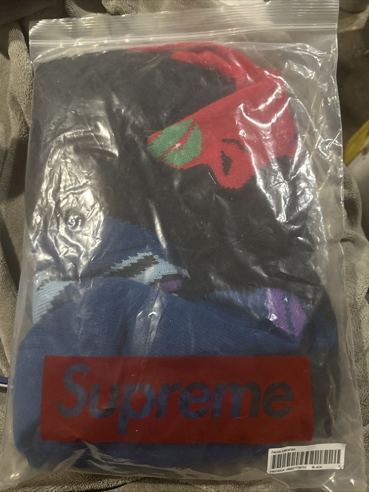 Supreme Supreme Faces Sweater Black Size XL FW21 Box Logo BOGO Size US XL / EU 56 / 4 - 4 Thumbnail