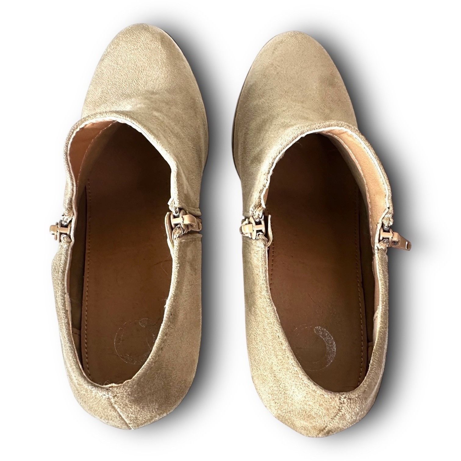 Other Chic Journee Womens Faux Suede Tan High Heel Ankle Booties S Size US 8 / IT 38 - 8 Thumbnail