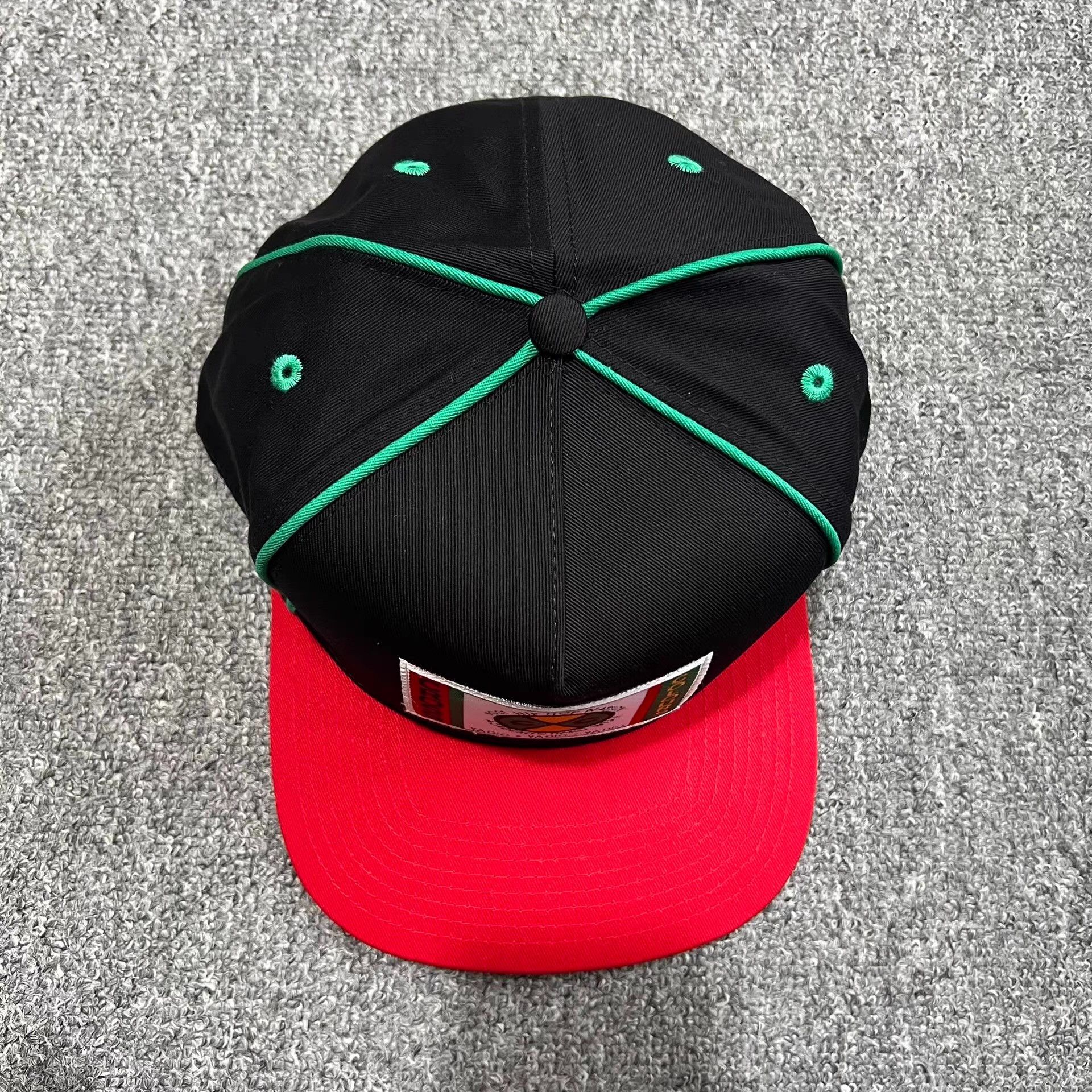 Cross Colours Cross Colours embroidered curved brim baseball cap Q7 Size ONE SIZE - 7 Thumbnail