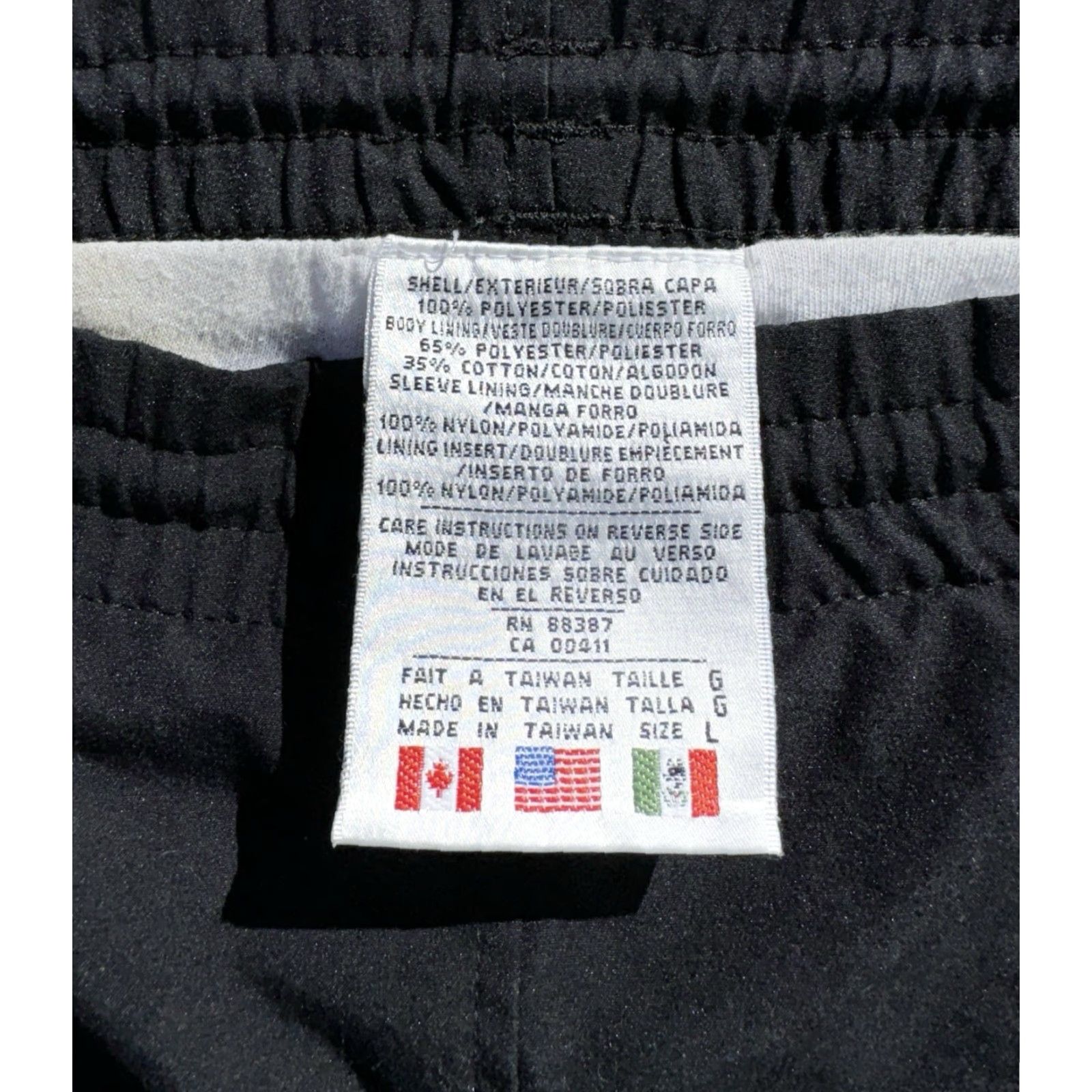 Adidas VINTAGE Adidas Track Pants Baggy 90s Black L Mens Regular Sz L Zippered RARE Pants Size US 33 - 5 Thumbnail