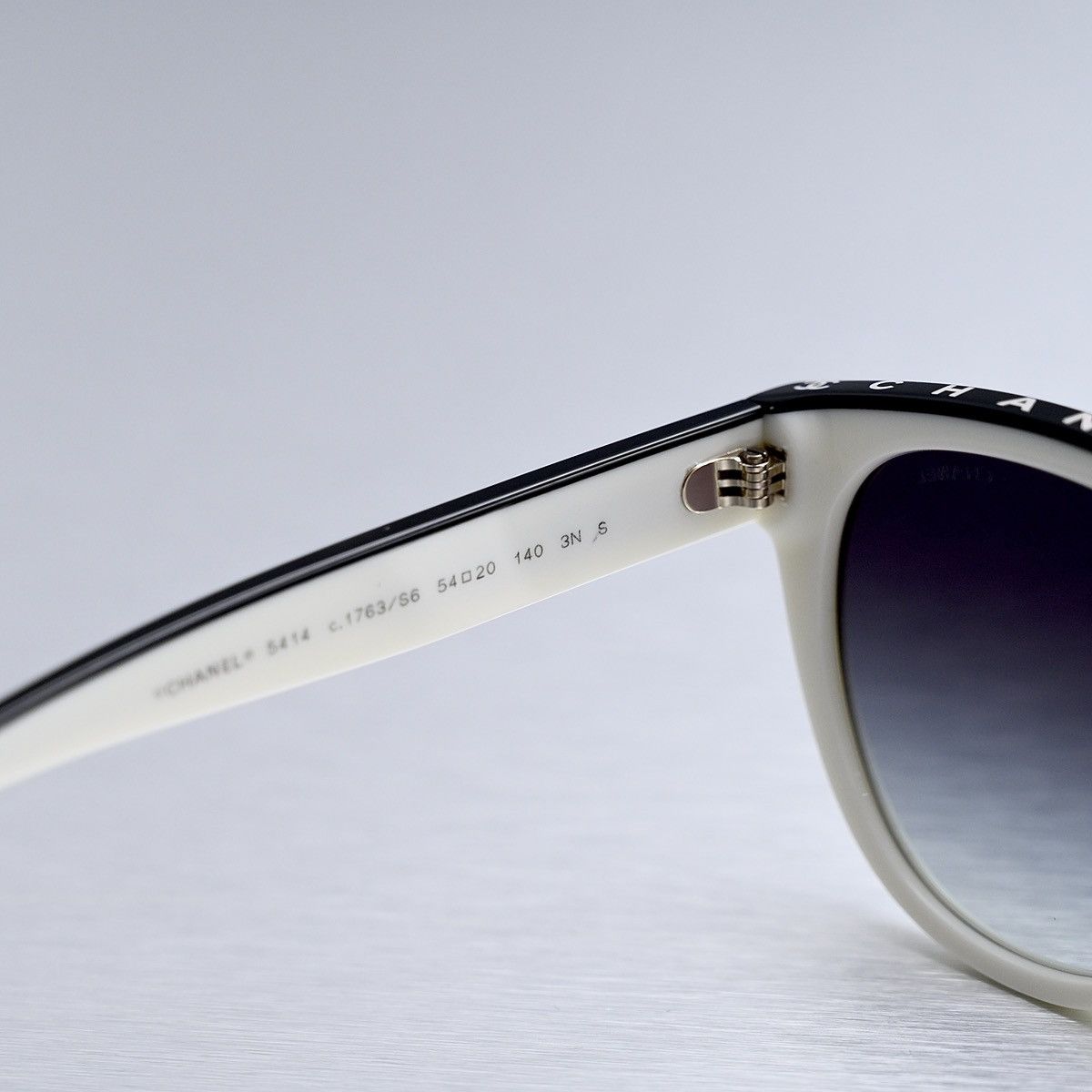 Chanel CHANEL 0CH5414 1763S6 SUNGLASSES Size ONE SIZE - 6 Thumbnail