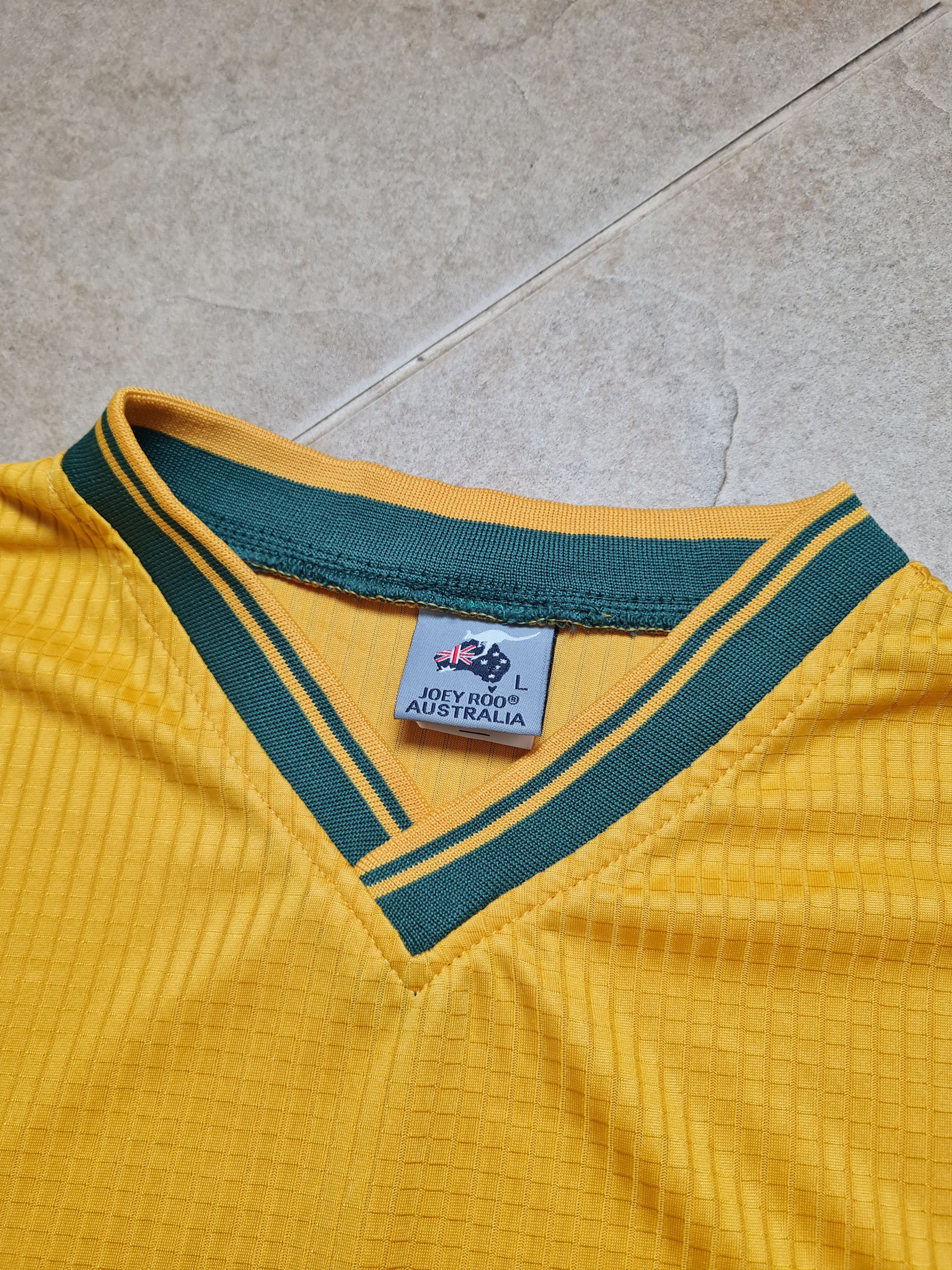 Other Jersey Australia National Football Mens Soccer Team Size L Size US L / EU 52-54 / 3 - 11 Thumbnail