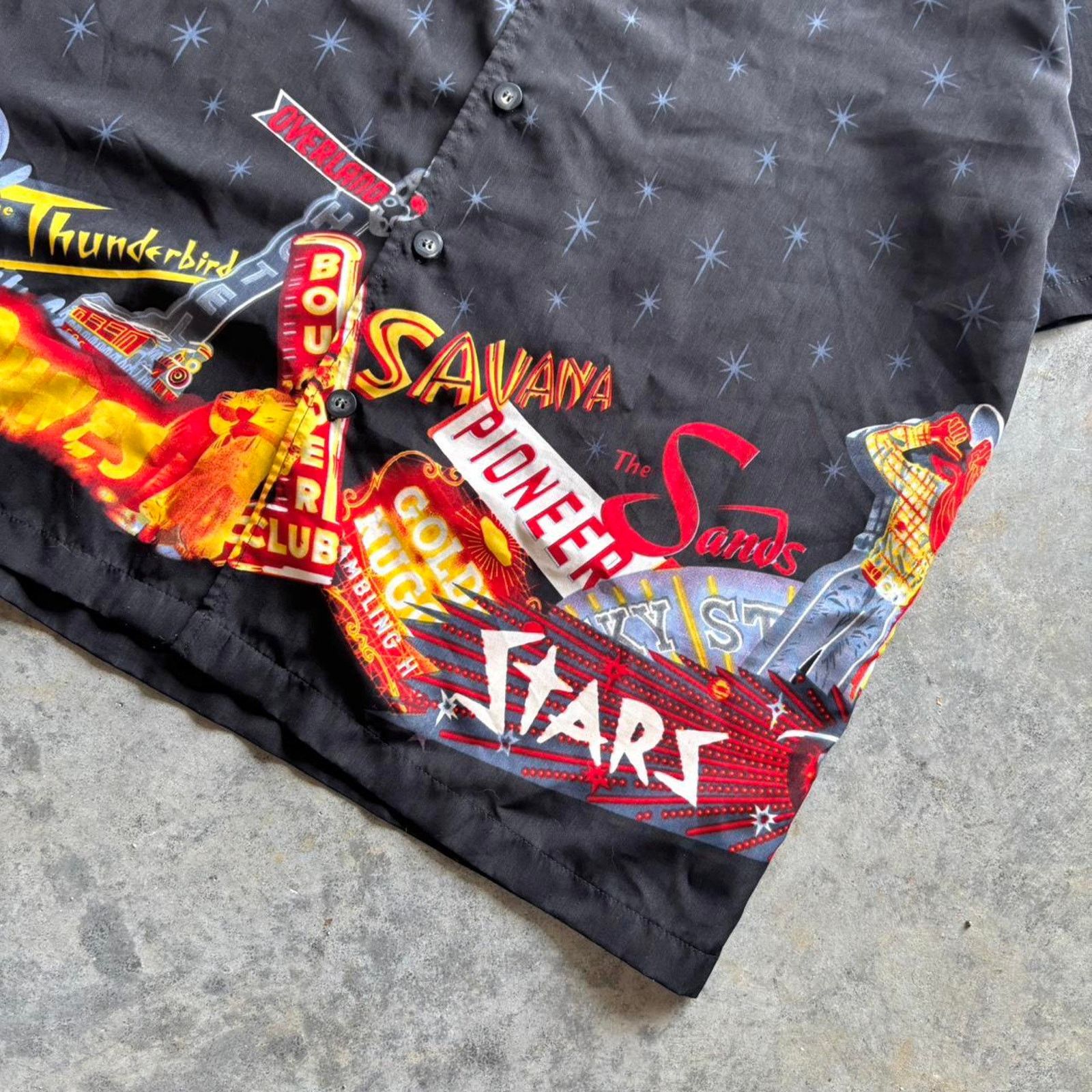 JNCO × Japanese Brand × Vintage Vintage 90s Las Vegas Gambling Graphic Print Button Up Size US XL / EU 56 / 4 - 2 Thumbnail