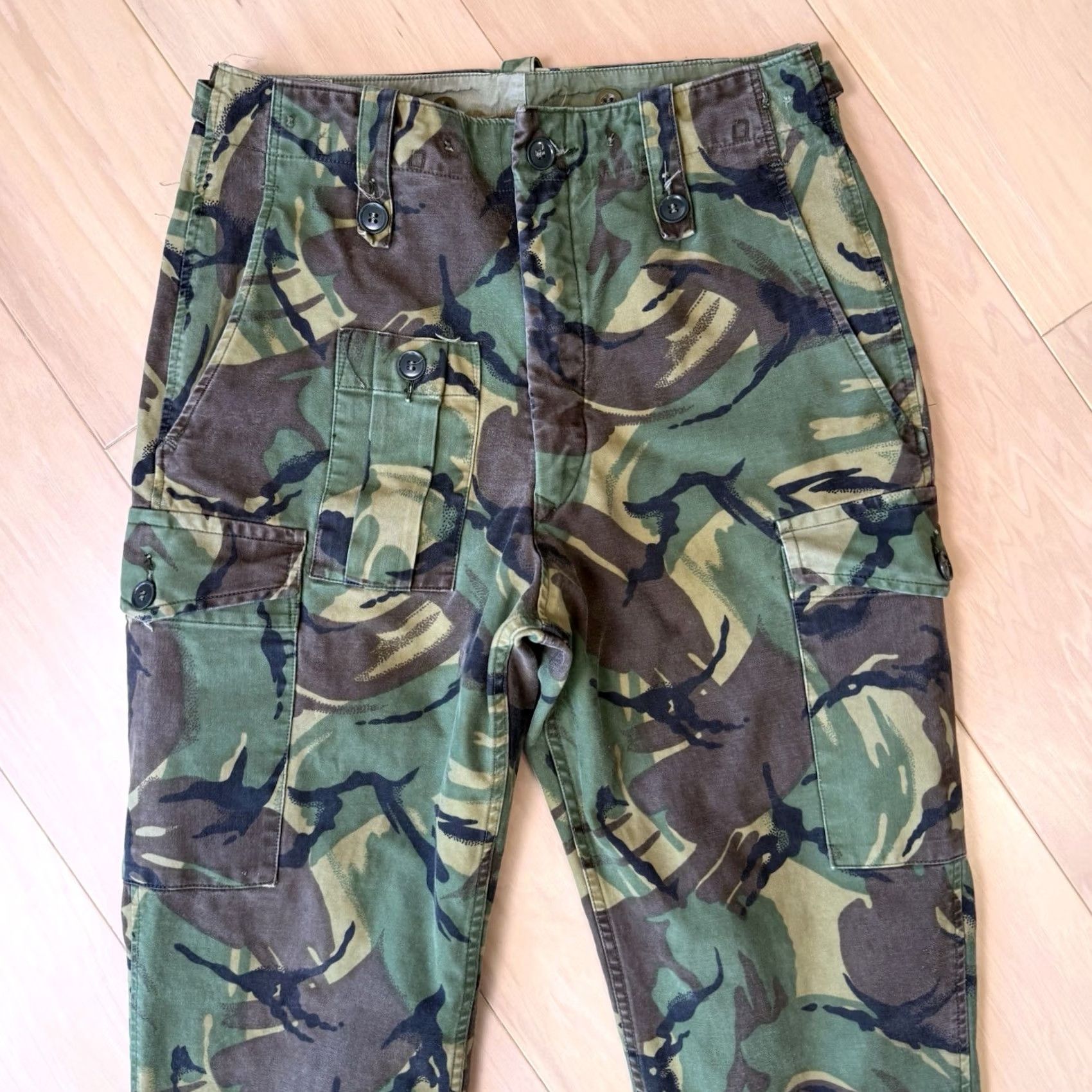 Vintage VINTAGE British Army Pants 30 Green Camouflage 70s Utility Cargo Trousers Size US 30 / EU 46 - 3 Thumbnail