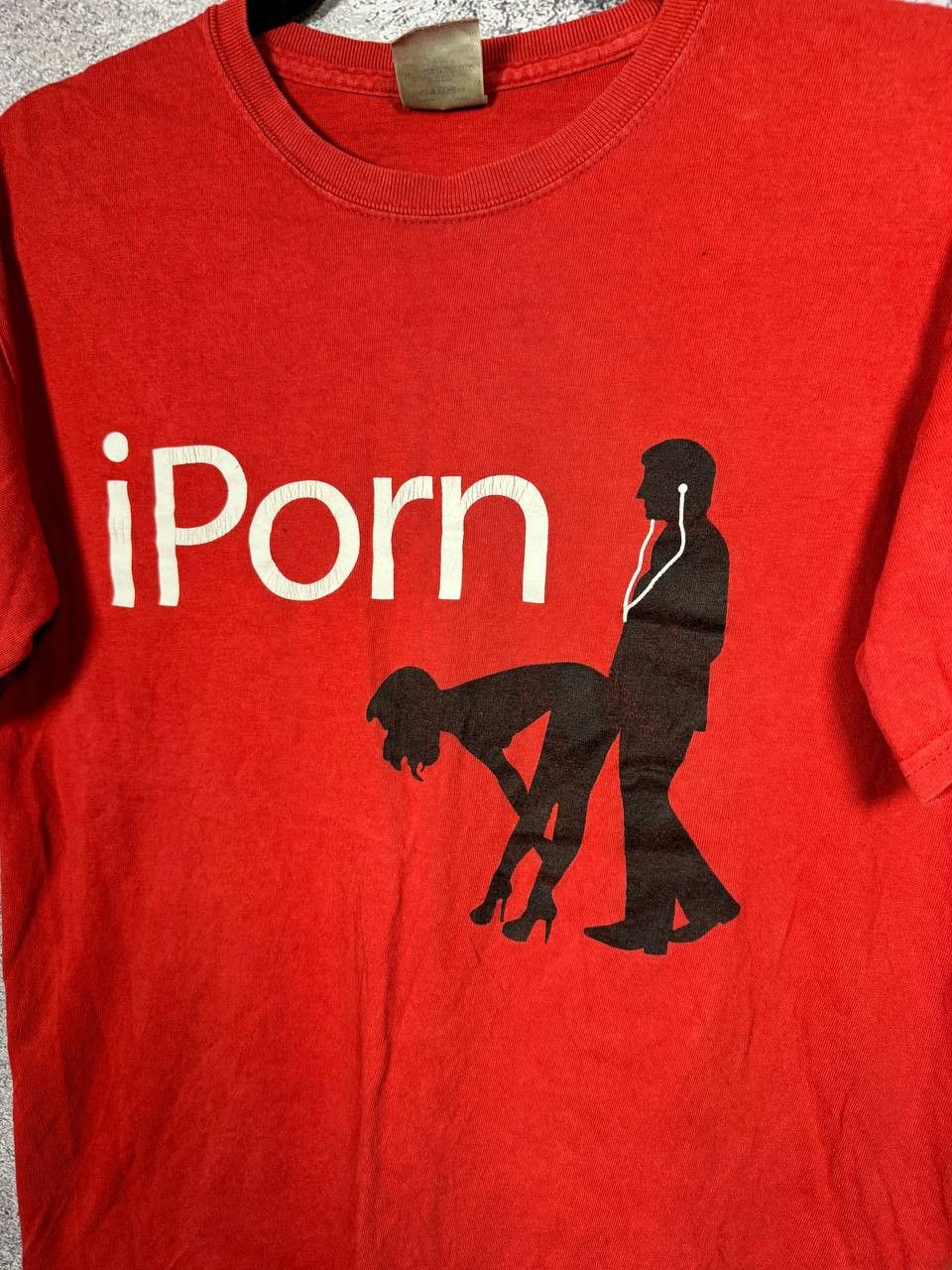 Gildan IPORN Pornstar Gildan Sexy Girl Red T-Shirt Medium Size US M / EU 48-50 / 2 - 5 Thumbnail