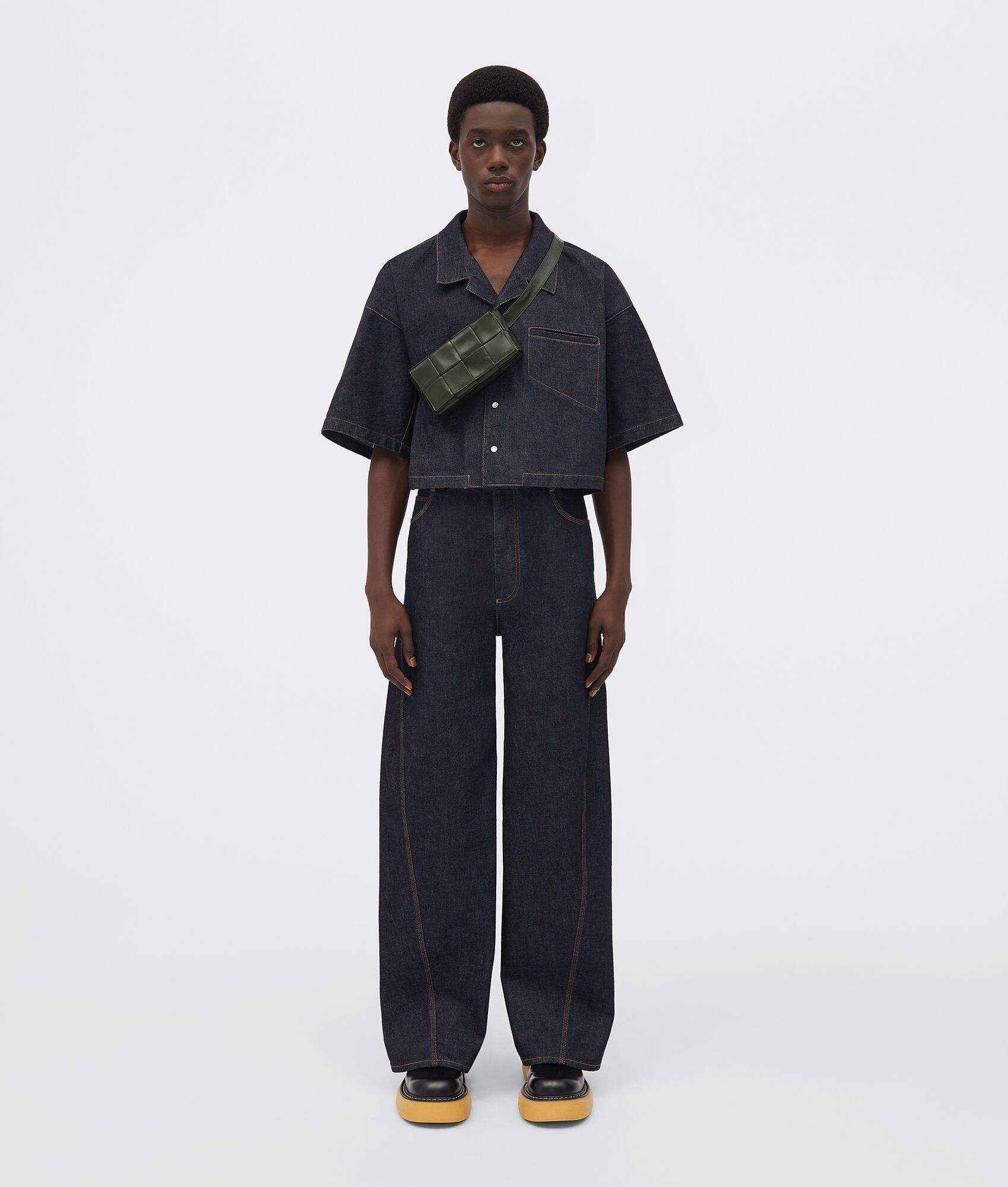 Bottega Veneta o1n1vont0225 Size: OS / Cassette Belt Bag in Camping Size ONE SIZE - 4 Thumbnail