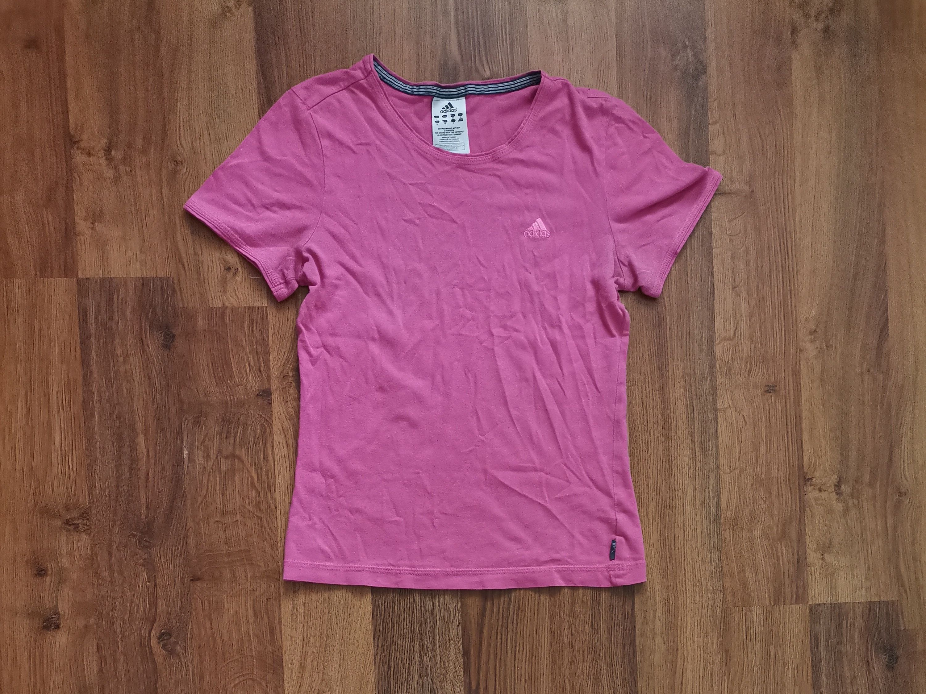 Adidas Vintage Adidas Women's T-Shirt Size S / US 4 / IT 40 - 1 Thumbnail
