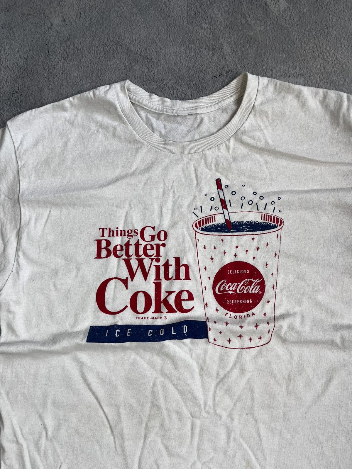 Band Tees × Coca Cola Vintage Y2K Coca Cola big logo soda tee size L Size US L / EU 52-54 / 3 - 4 Thumbnail