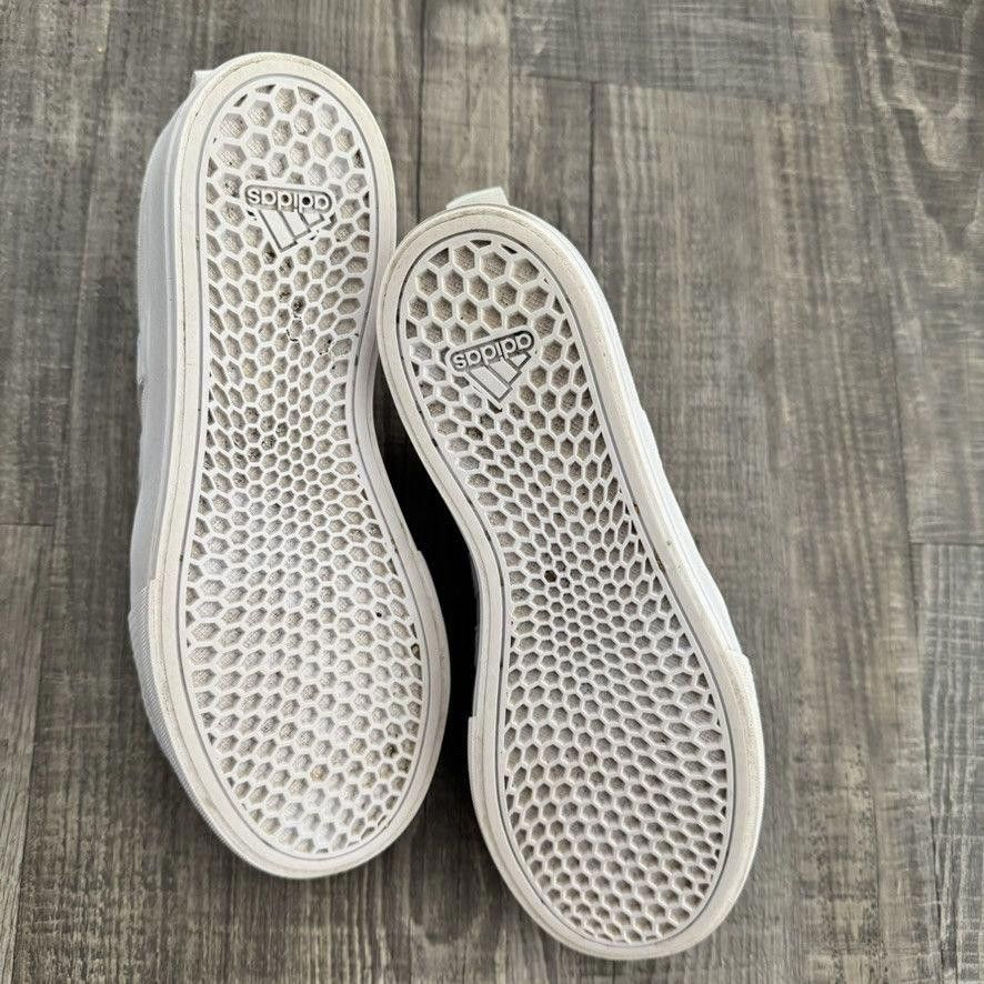 Adidas ADIDAS • La Marque Aux (7M) Size US 7 / EU 40 - 6 Thumbnail