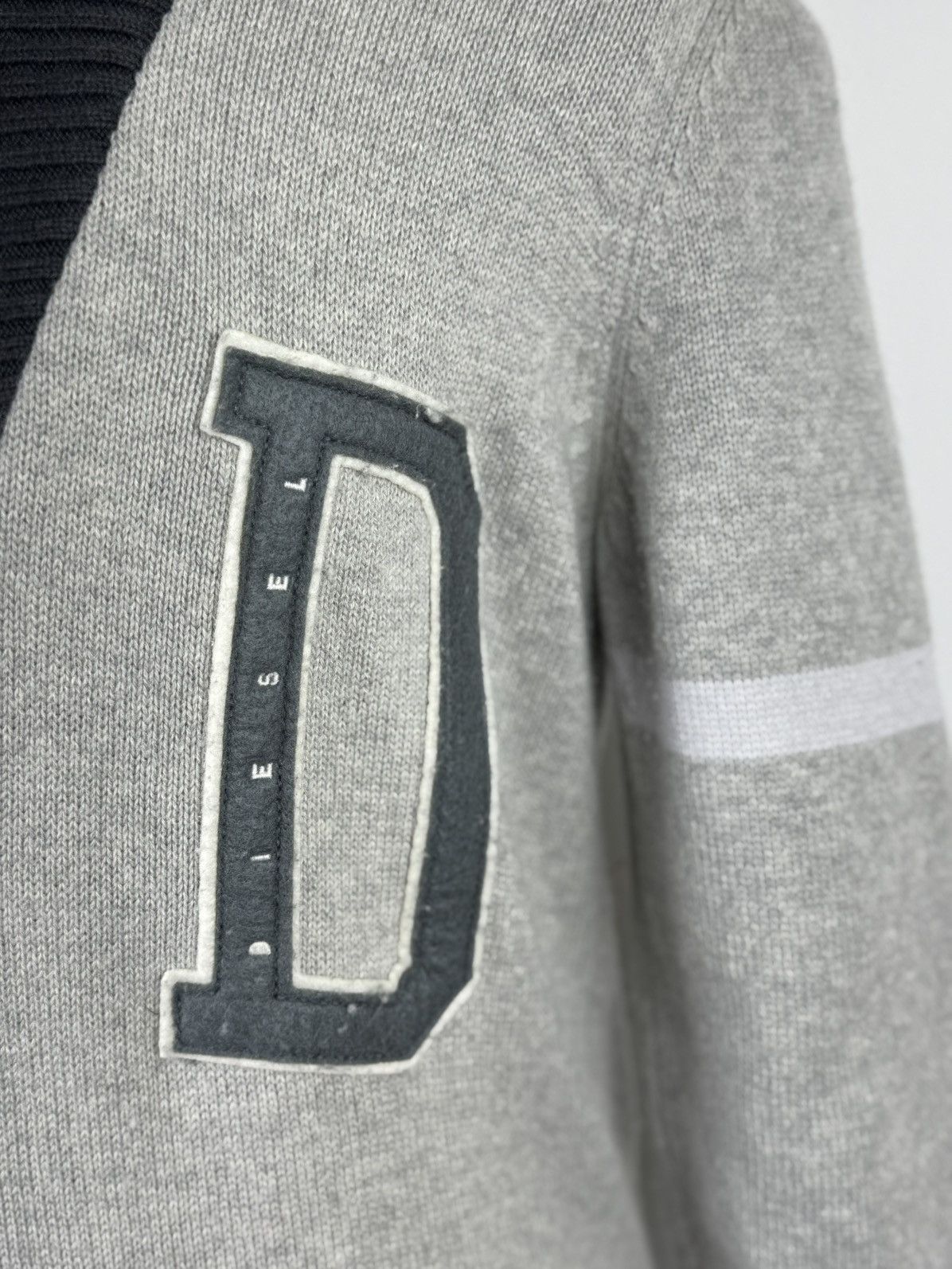 Diesel Men’s Vintage Diesel Wool Long Cardigan Sweater size L Size US L / EU 52-54 / 3 - 3 Thumbnail