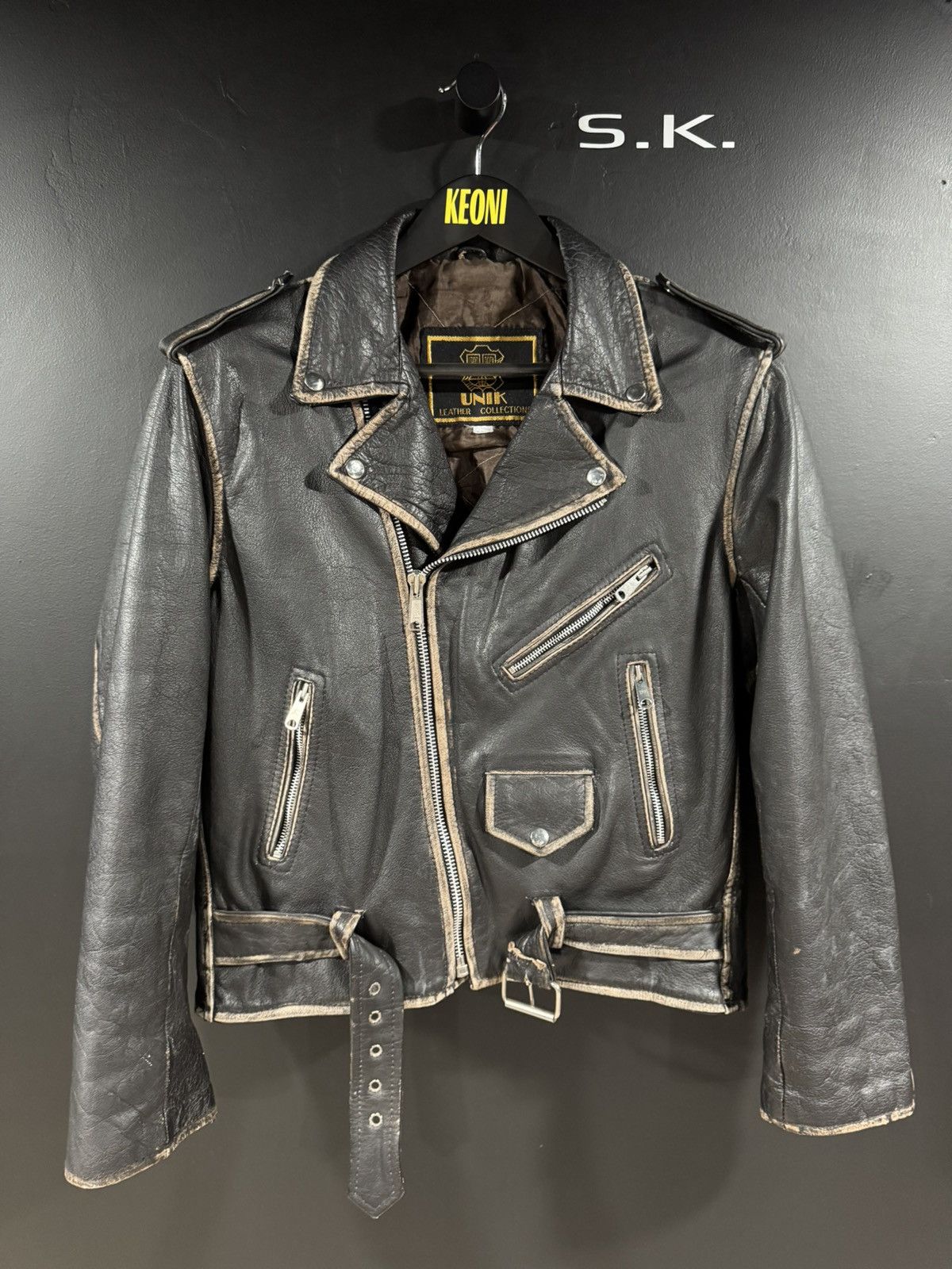 Vintage 1990s Vintage UNIK Distressed Leather Motorcycle Jacket 42 Size US XS / EU 42 / 0 - 1 Thumbnail