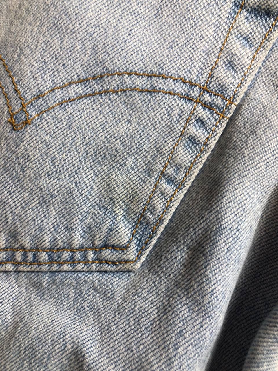 Levi's Vintage 90s Levi’s 501 Boot Cut Made in USA Size US 32 / EU 48 - 12 Thumbnail