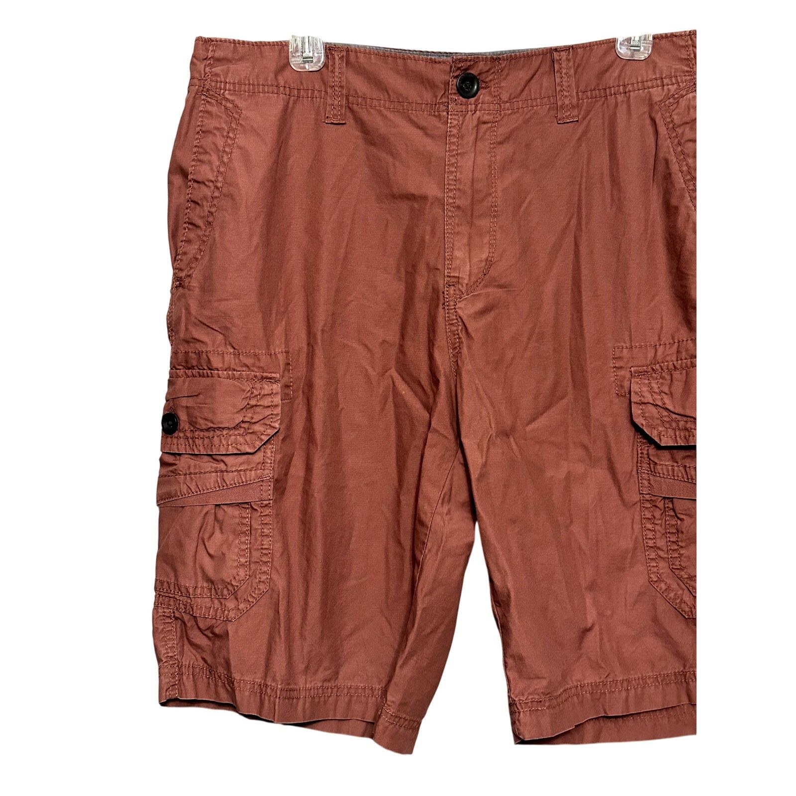 Other Union Cargo Shorts Knee Length Belt Loops Zipper Red 40R NWT Size US 40 / EU 56 - 2 Thumbnail