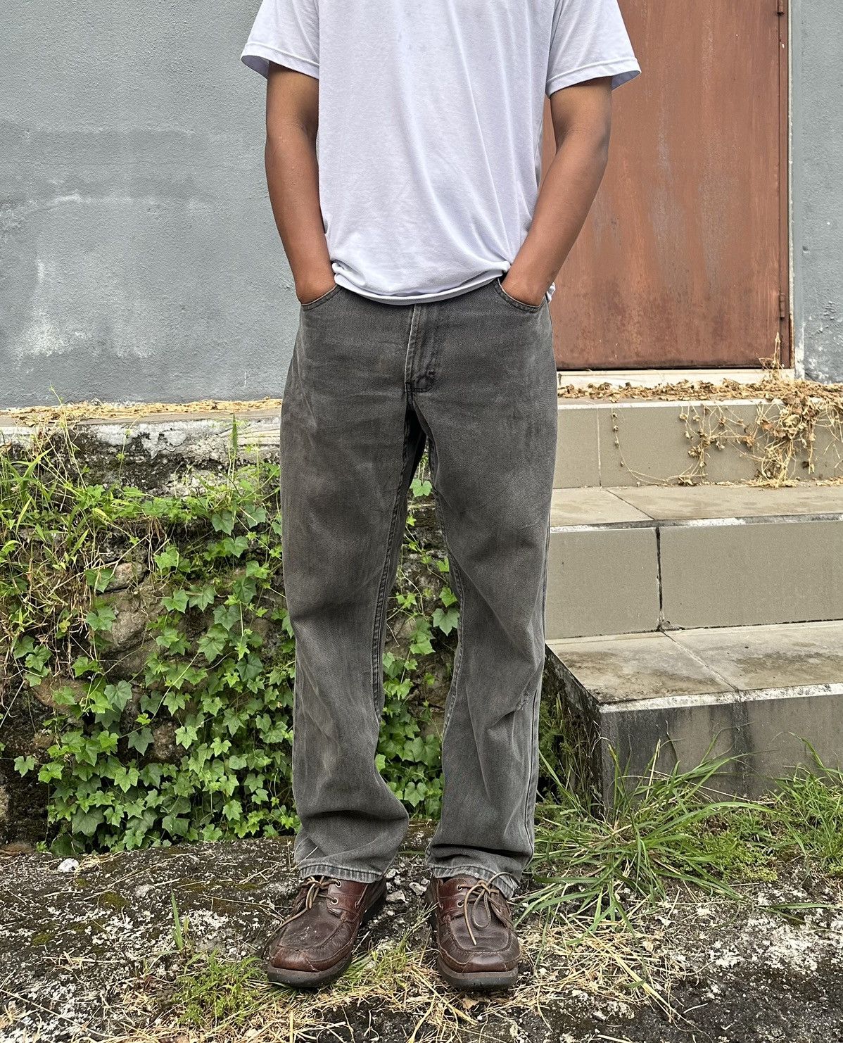 Armani Exchange 👹Vintage Armani Exchange Faded Straight Cut Jeans Size US 30 / EU 46 - 1 Thumbnail