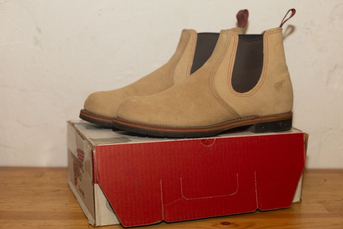 Red Wing Red Wing Suede Chelsea Boots Beige Tan Size 10 Size US 10 / EU 43 - 1 Thumbnail