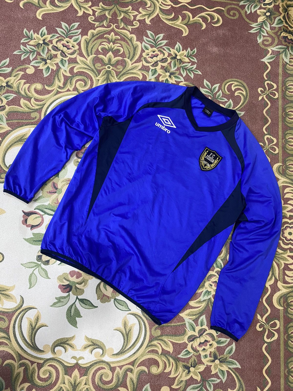Umbro Vintage 90s Jersey Umbro Big Logo Size US XL / EU 56 / 4 - 5 Thumbnail