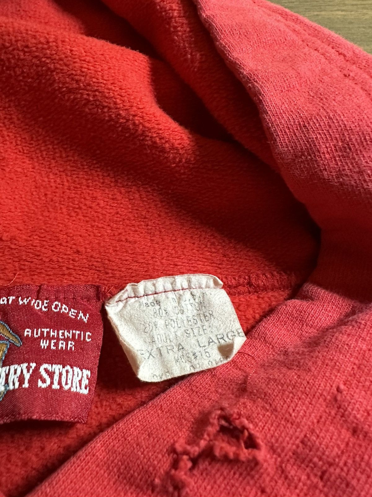 4GSELLER distressed vintage 90s Marlboro pullover hoodie Size US XL / EU 56 / 4 - 6 Thumbnail