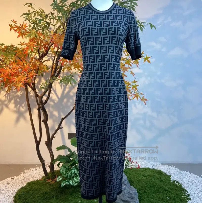 Fendi Fendi Dark Gray Women's Midi Dress . Size M / US 6-8 / IT 42-44 - 1 Thumbnail