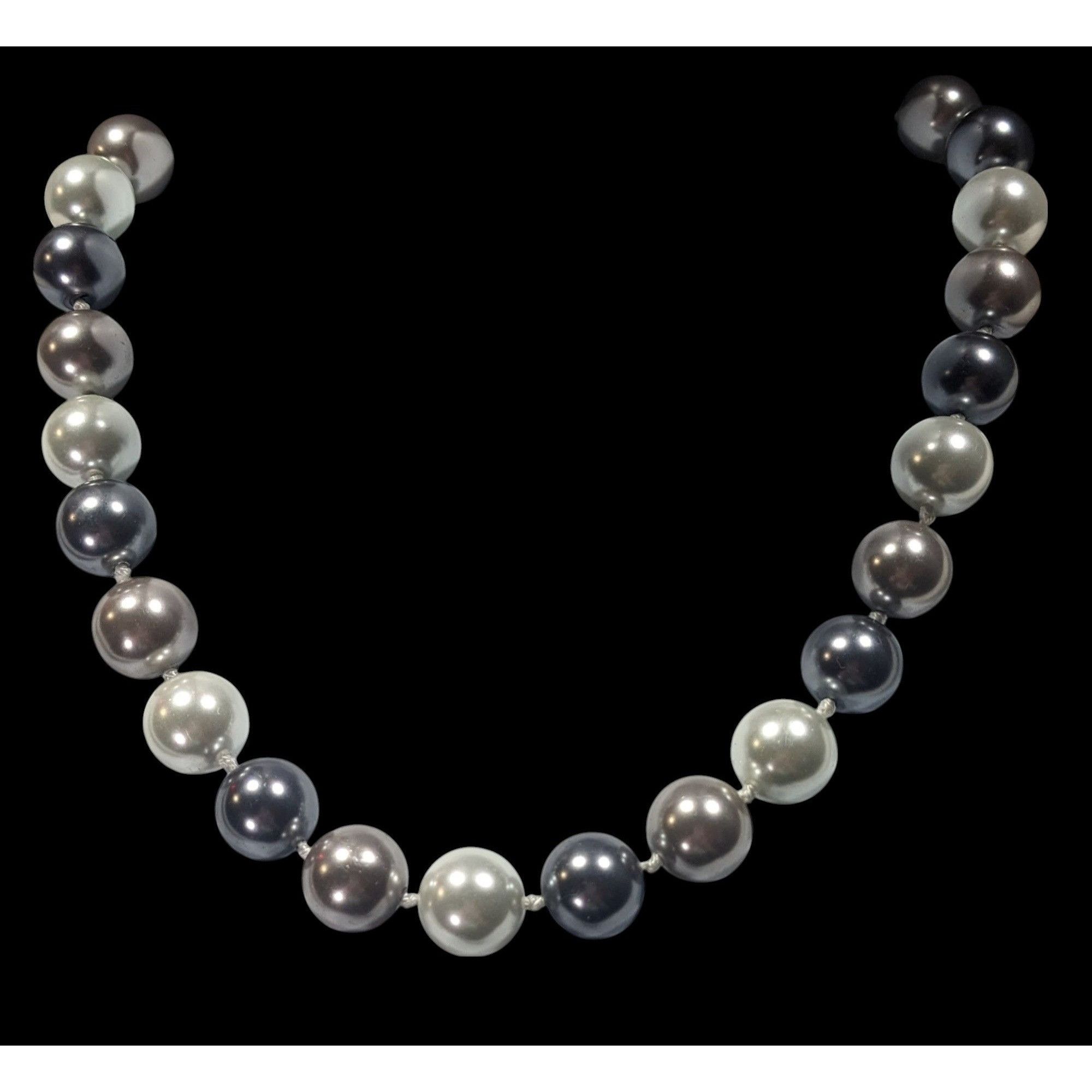 Other Elegant Glam Faux Pearl Silver Tone Necklace With Rhinestone Size ONE SIZE - 4 Thumbnail