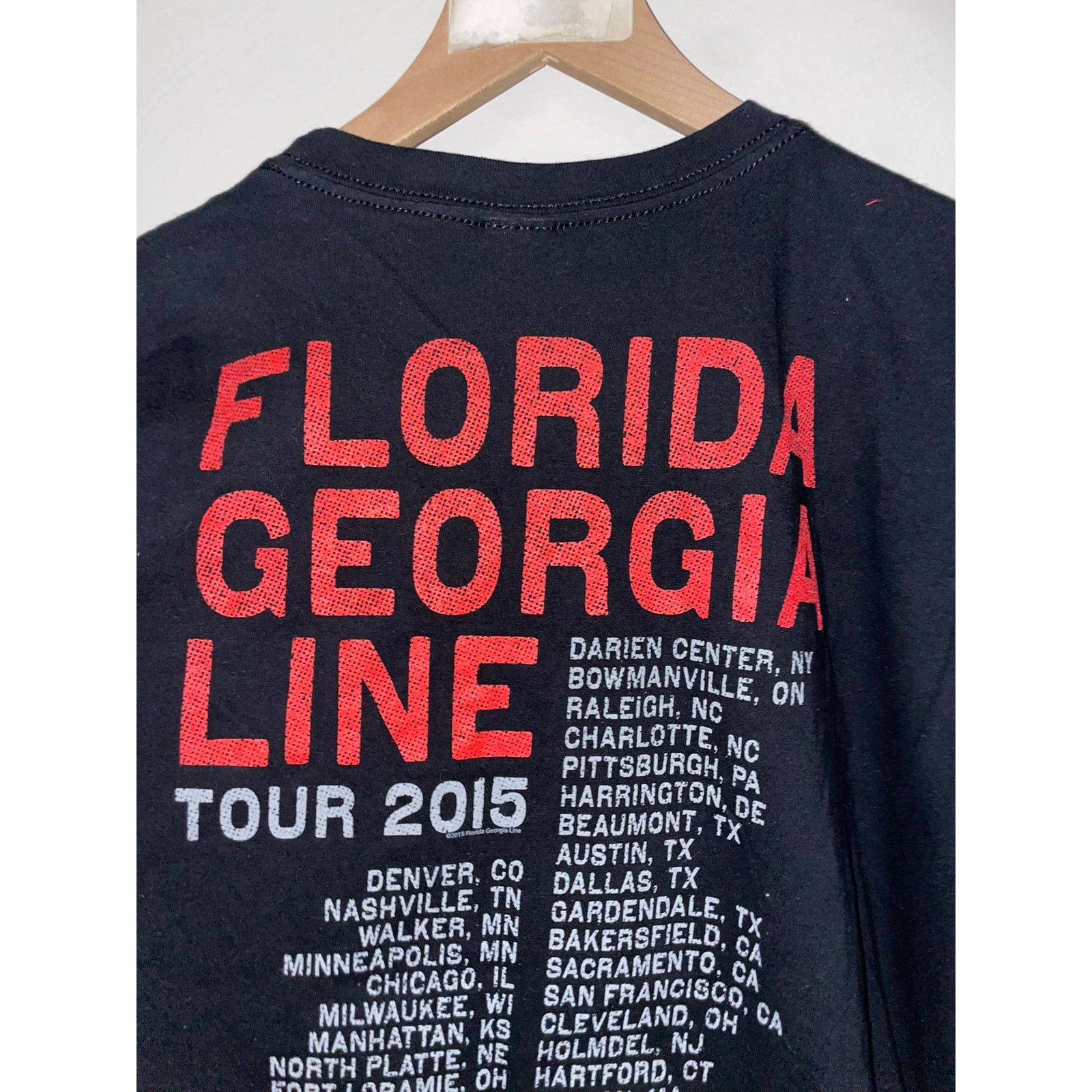 Tultex Womens Florida Georgia Line Tour Shirt Concert Top Tee XL Size XL / US 12-14 / IT 48-50 - 6 Thumbnail