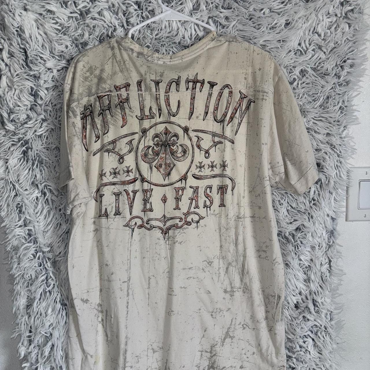 Affliction Affliction cream and red shirt men's size XL Size US XL / EU 56 / 4 - 2 Thumbnail
