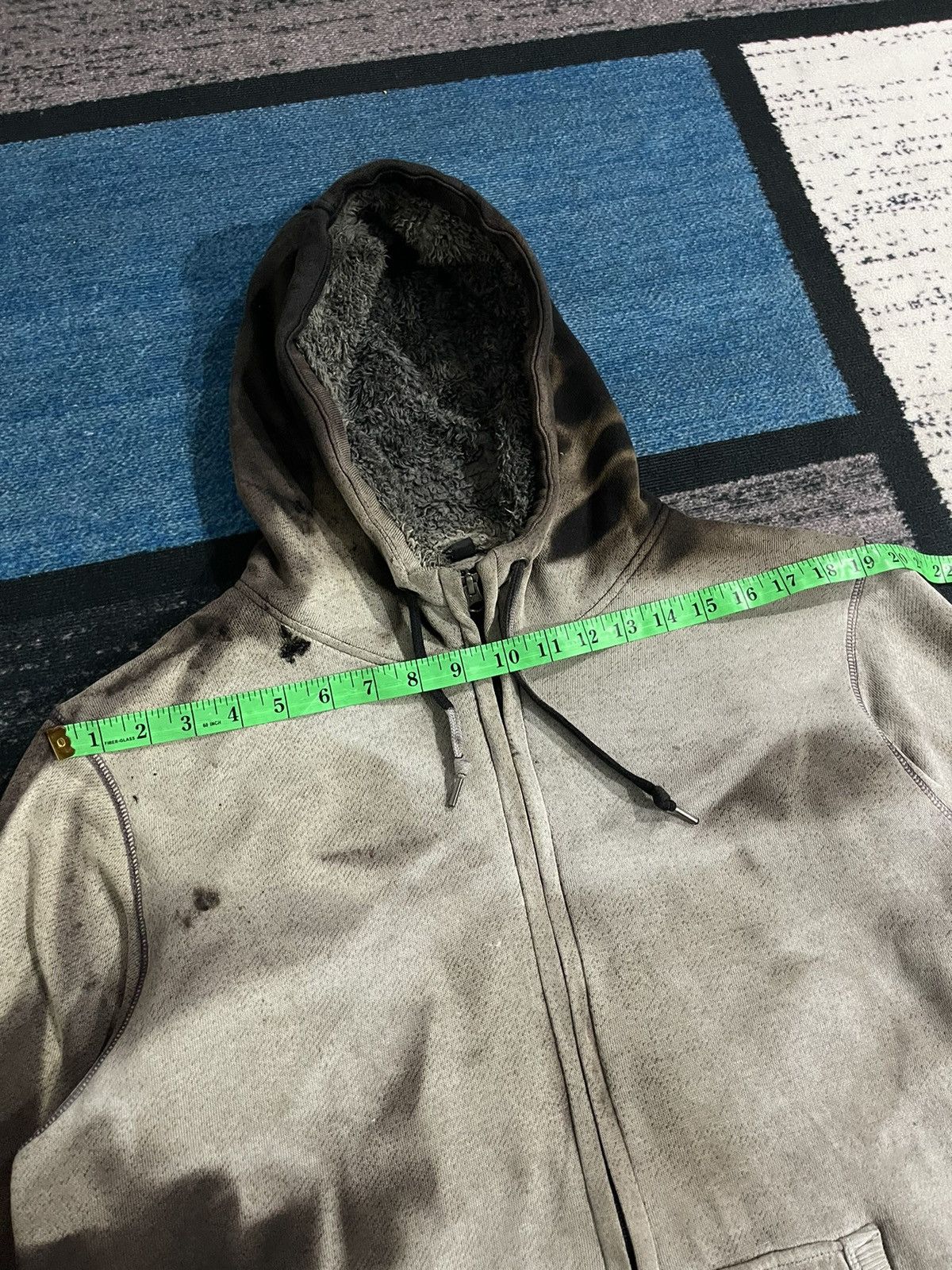 Uniqlo Uniqlo Distressed Sweatshirt Hoodie Size US XL / EU 56 / 4 - 20 Thumbnail