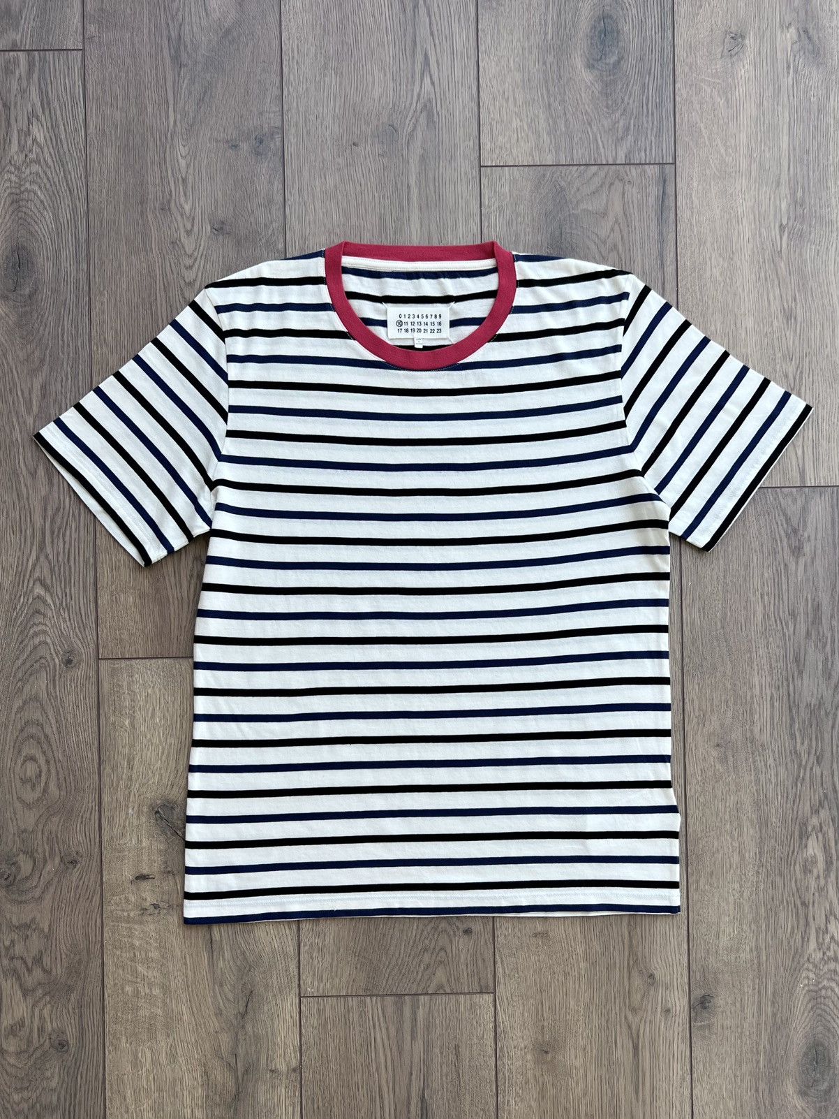 Maison Margiela Maison Margiela Tricolore Classic Stripe T-Shirt Size US S / EU 44-46 / 1 - 1 Thumbnail