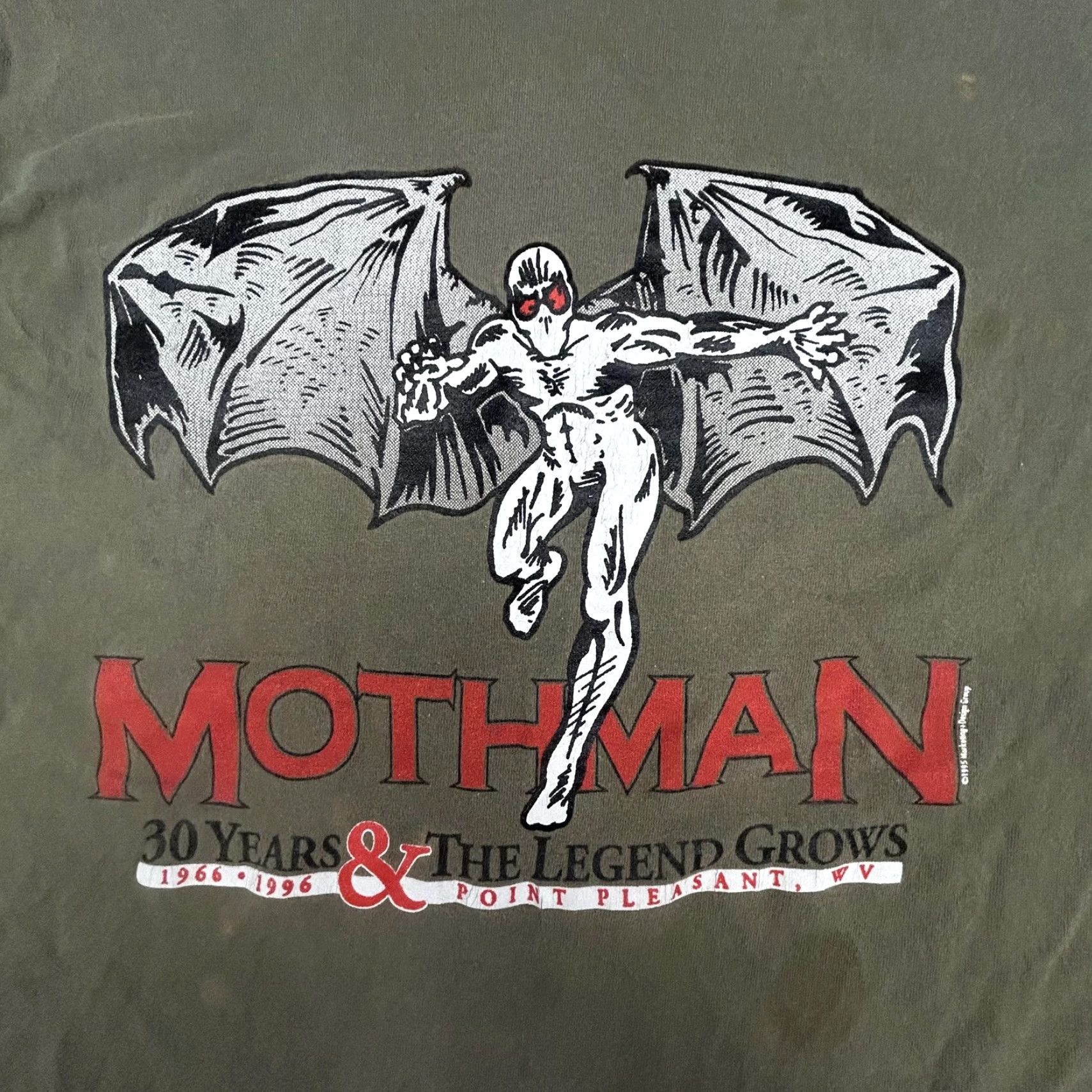 Fruit Of The Loom VINTAGE Mothman Shirt Mens Large 30 Years & The Legend Grows 1966–1996 Point Pleasant WV 90s USA Shirt Size US L / EU 52-54 / 3 - 5 Thumbnail