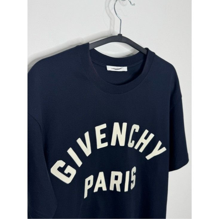 Givenchy Givenchy Lettering-Print T-Shirt Navy Blue White Men’s Small Size US S / EU 44-46 / 1 - 2 Thumbnail