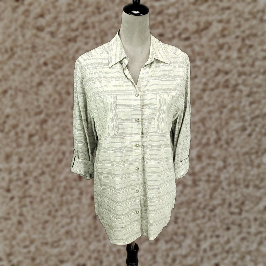 Vintage Chico's New Button Up Womens Large Gray 2 NWT Barcode Yarn Dye Long Sleeve Button-Up Casual Knit Rayon Regular L Gray Size L / US 10 / IT 46 - 1 Thumbnail